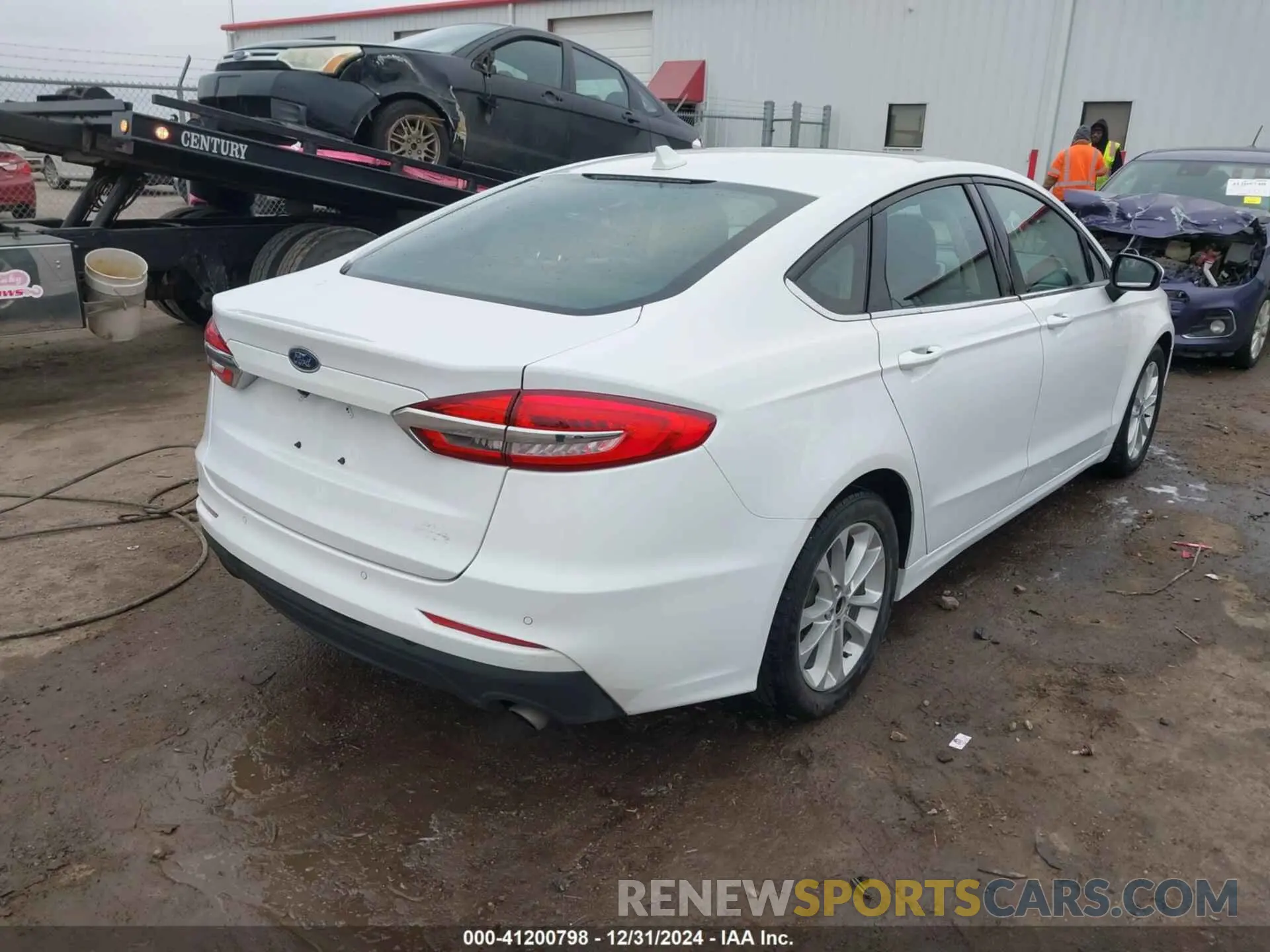 4 fotografías del automóvil dañado 3FA6P0HD5LR136325 FORD FUSION 2020