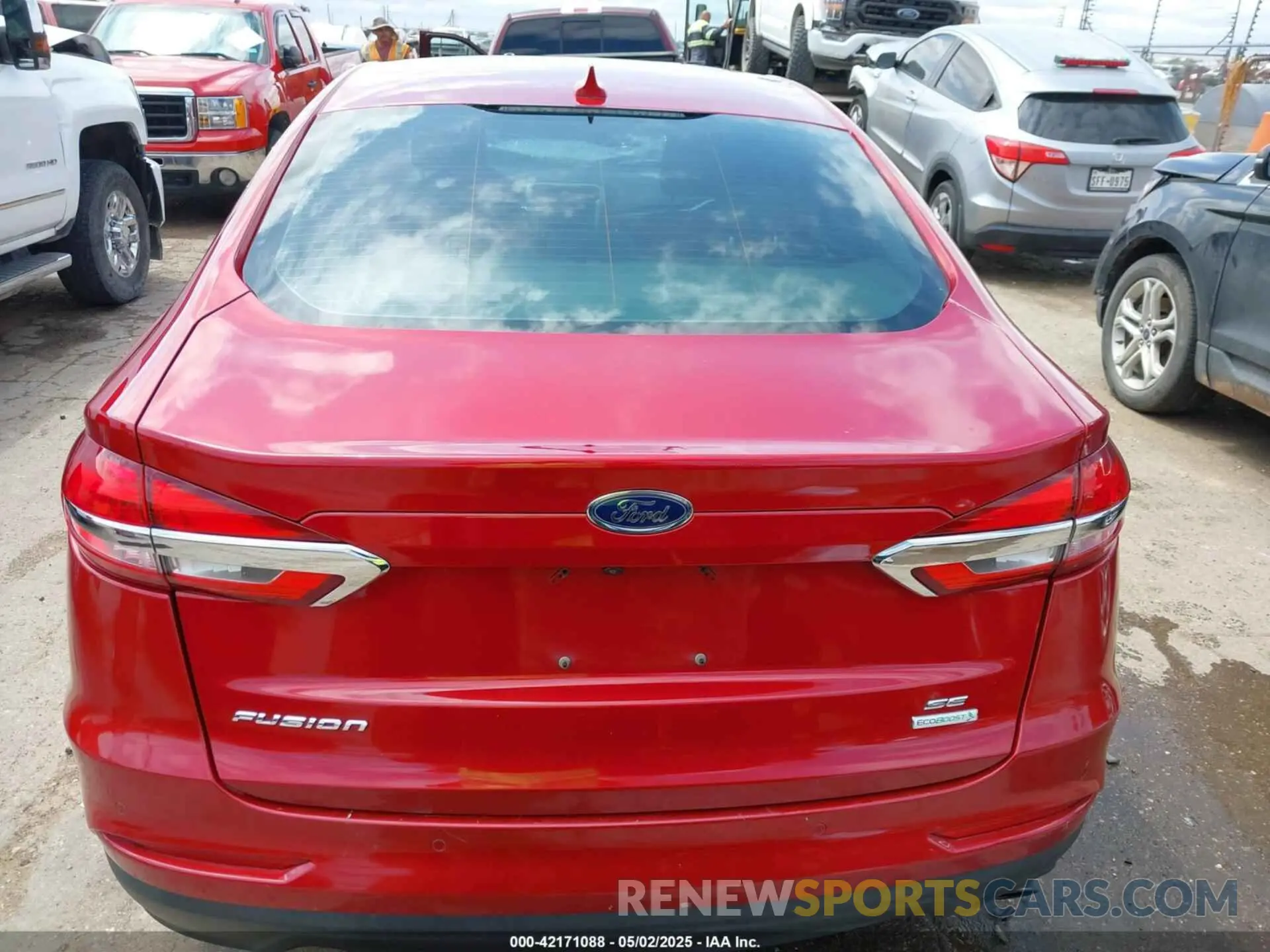 16 fotografías del automóvil dañado 3FA6P0HD5LR147857 FORD FUSION 2020