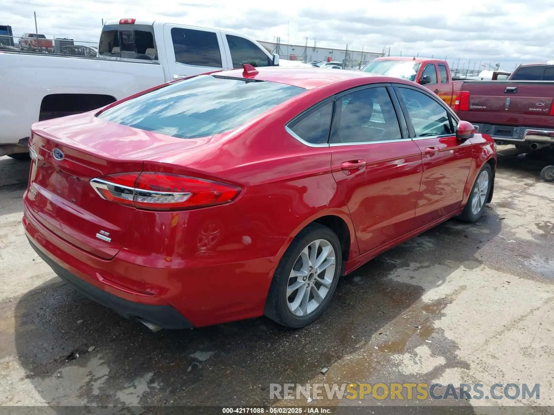 4 fotografías del automóvil dañado 3FA6P0HD5LR147857 FORD FUSION 2020