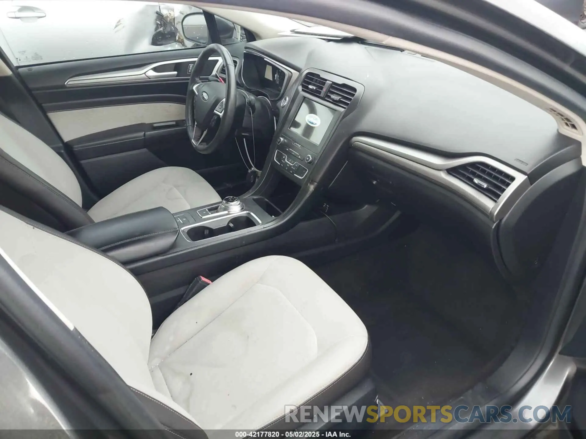 5 fotografías del automóvil dañado 3FA6P0HD5LR198744 FORD FUSION 2020