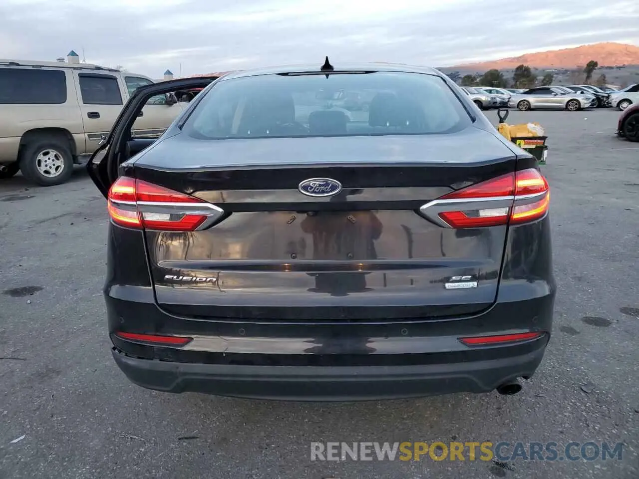 6 fotografías del automóvil dañado 3FA6P0HD5LR228955 FORD FUSION 2020