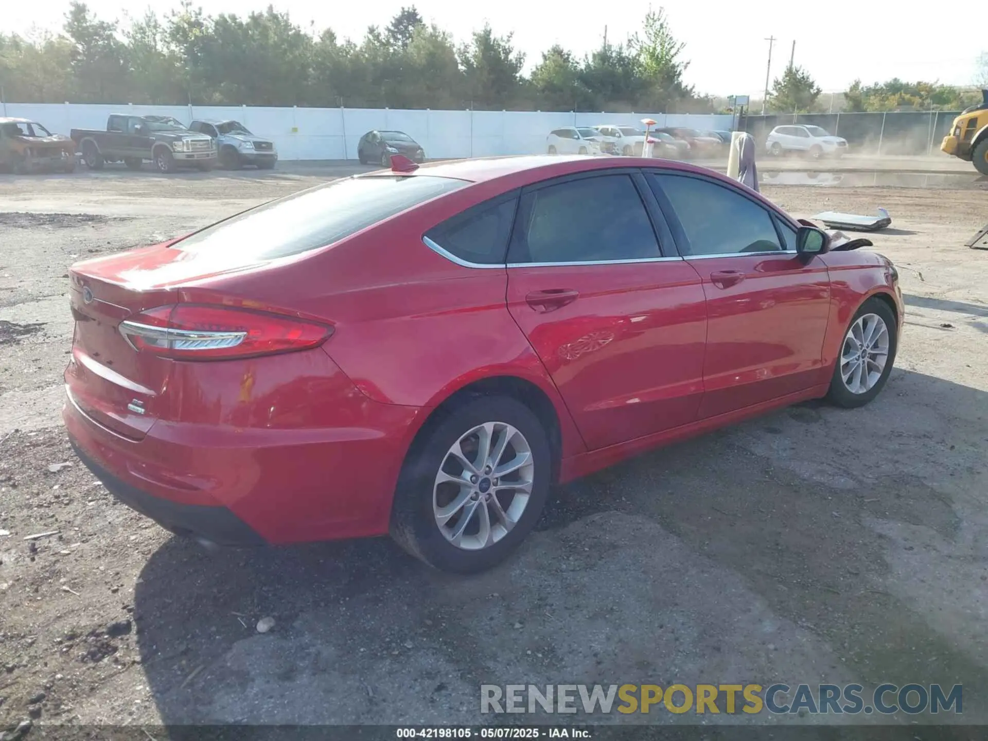 4 fotografías del automóvil dañado 3FA6P0HD5LR229457 FORD FUSION 2020