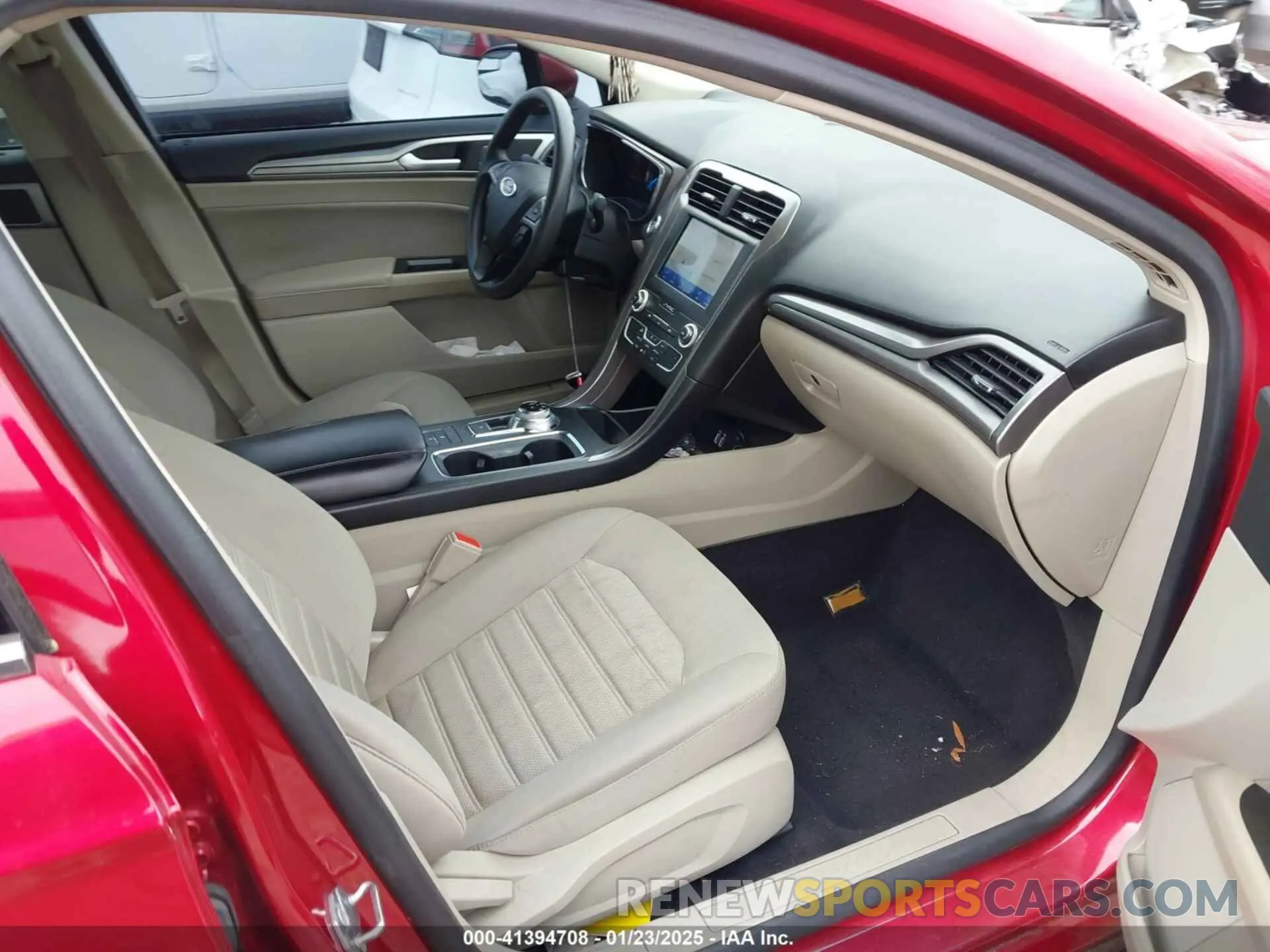 5 fotografías del automóvil dañado 3FA6P0HD5LR252186 FORD FUSION 2020