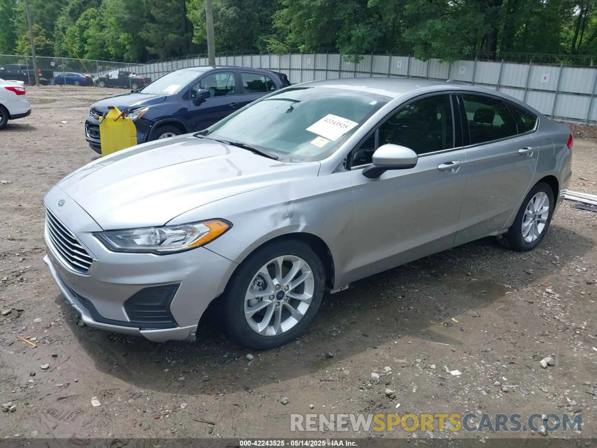 2 fotografías del automóvil dañado 3FA6P0HD5LR262877 FORD FUSION 2020