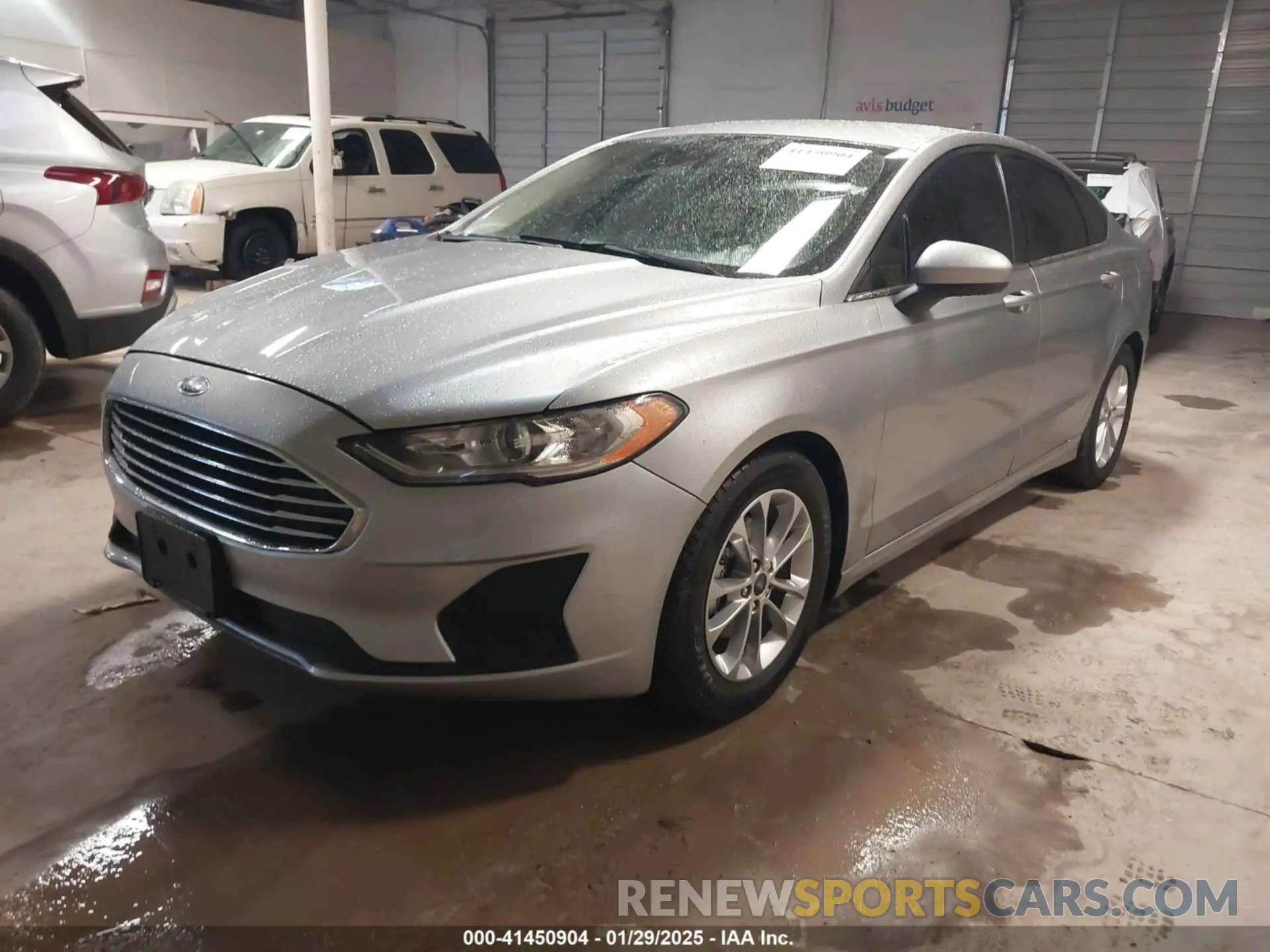 2 fotografías del automóvil dañado 3FA6P0HD6LR111613 FORD FUSION 2020
