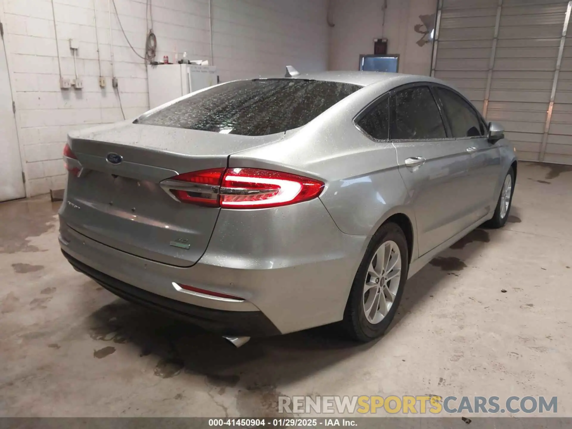 4 fotografías del automóvil dañado 3FA6P0HD6LR111613 FORD FUSION 2020