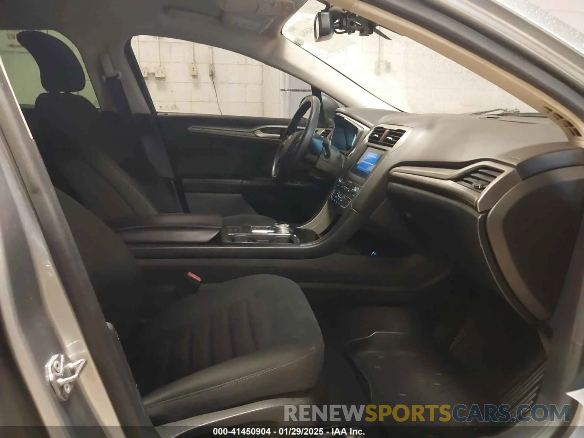 5 fotografías del automóvil dañado 3FA6P0HD6LR111613 FORD FUSION 2020