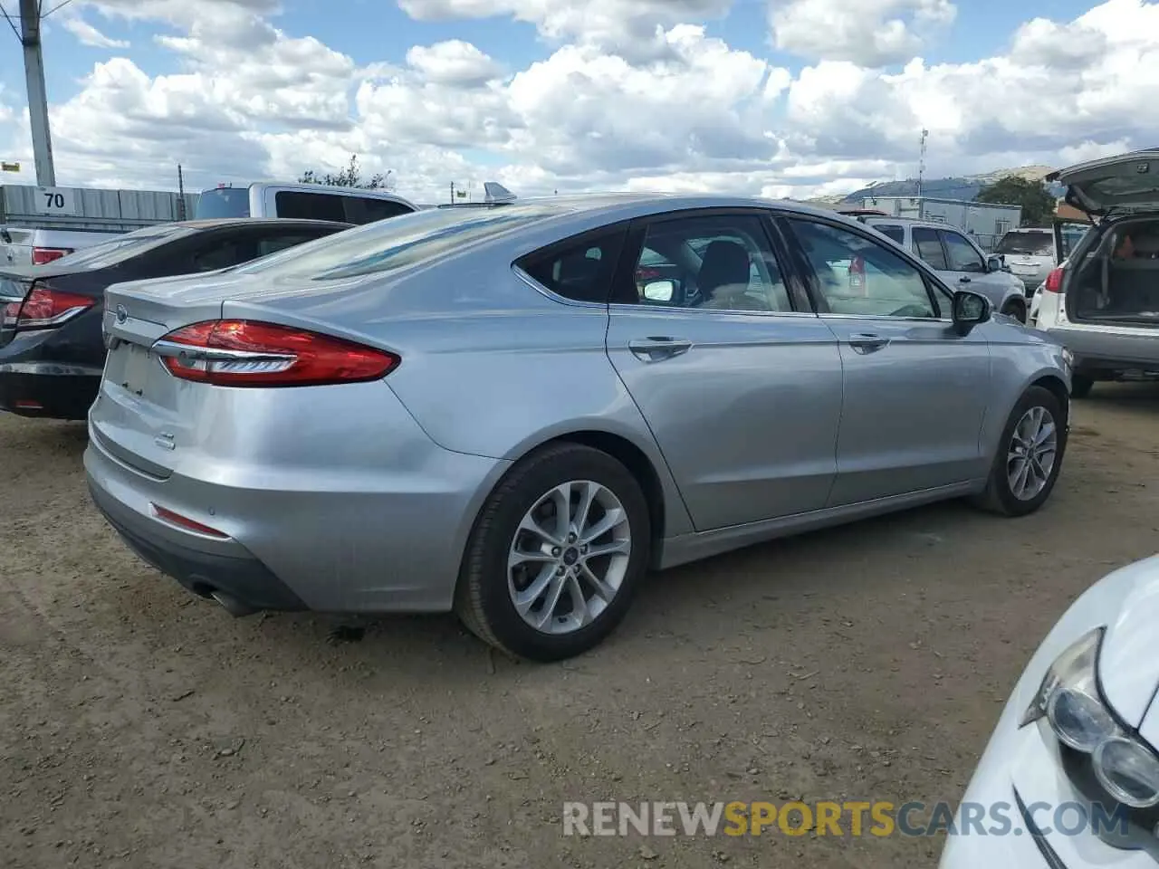 3 fotografías del automóvil dañado 3FA6P0HD6LR199675 FORD FUSION 2020
