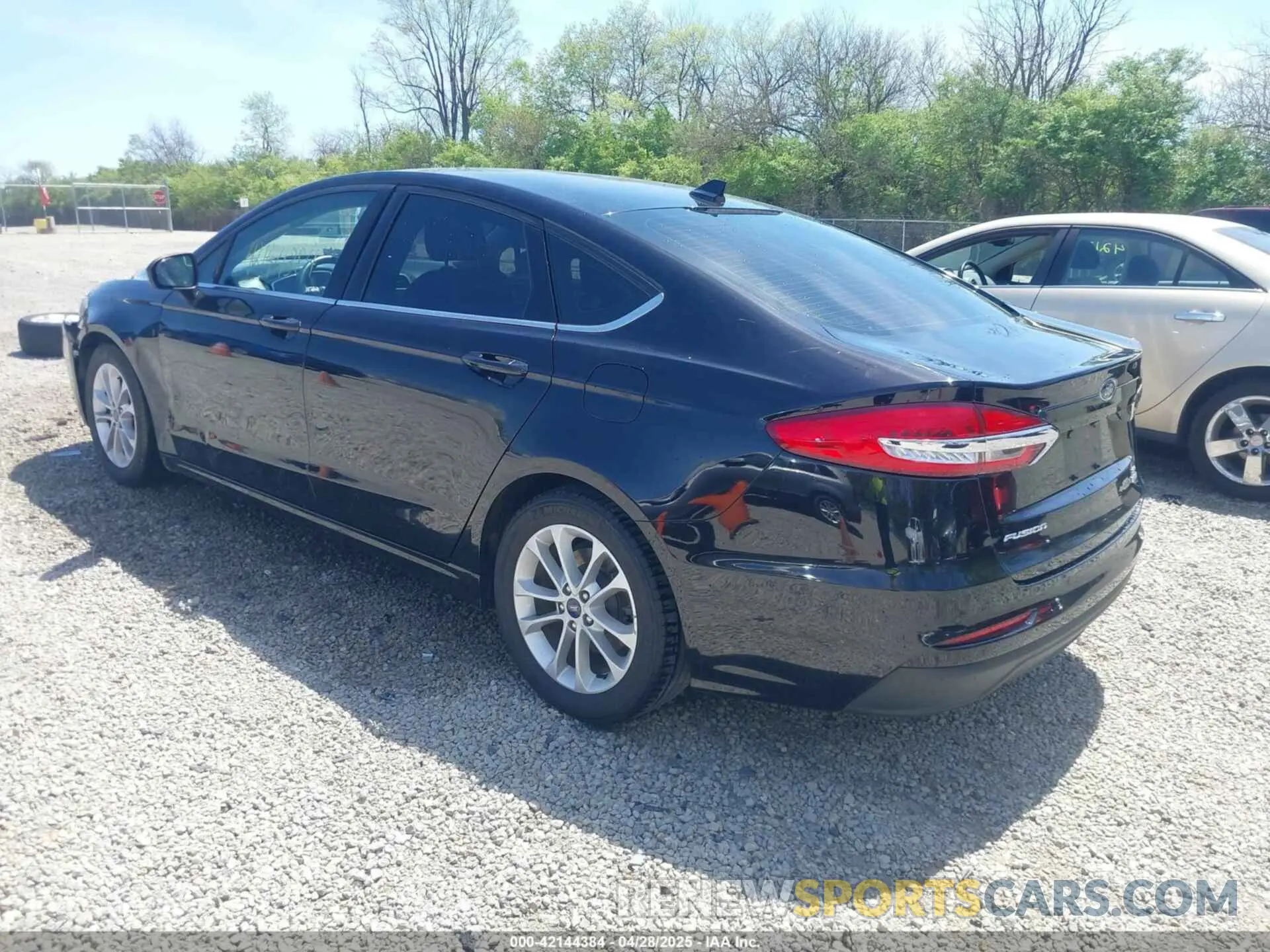 3 fotografías del automóvil dañado 3FA6P0HD7LR161601 FORD FUSION 2020