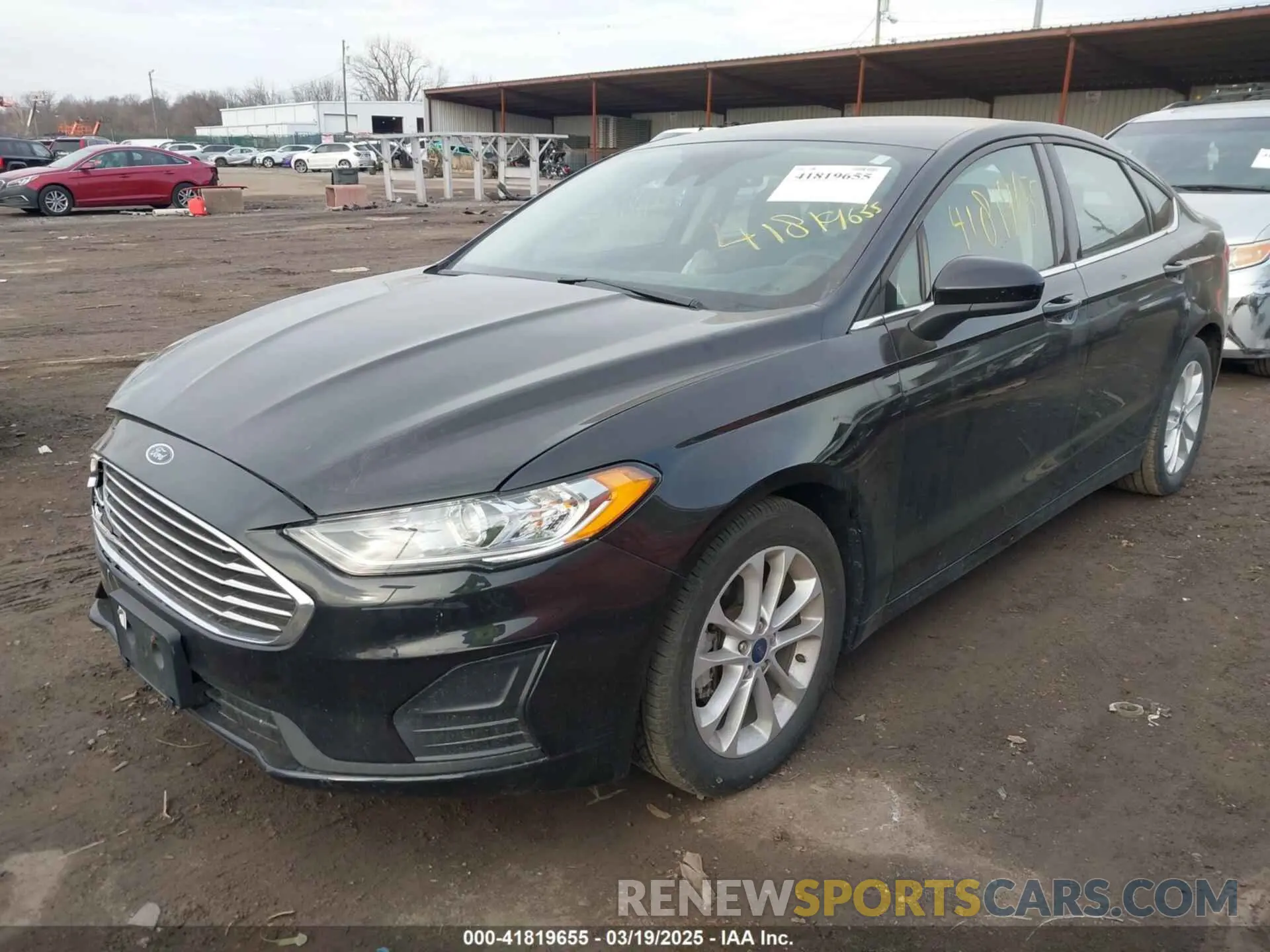 2 fotografías del automóvil dañado 3FA6P0HD7LR163705 FORD FUSION 2020