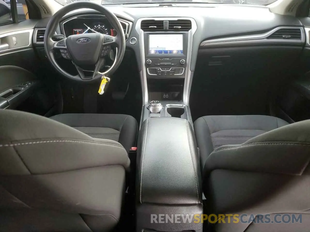 8 fotografías del automóvil dañado 3FA6P0HD7LR171089 FORD FUSION 2020