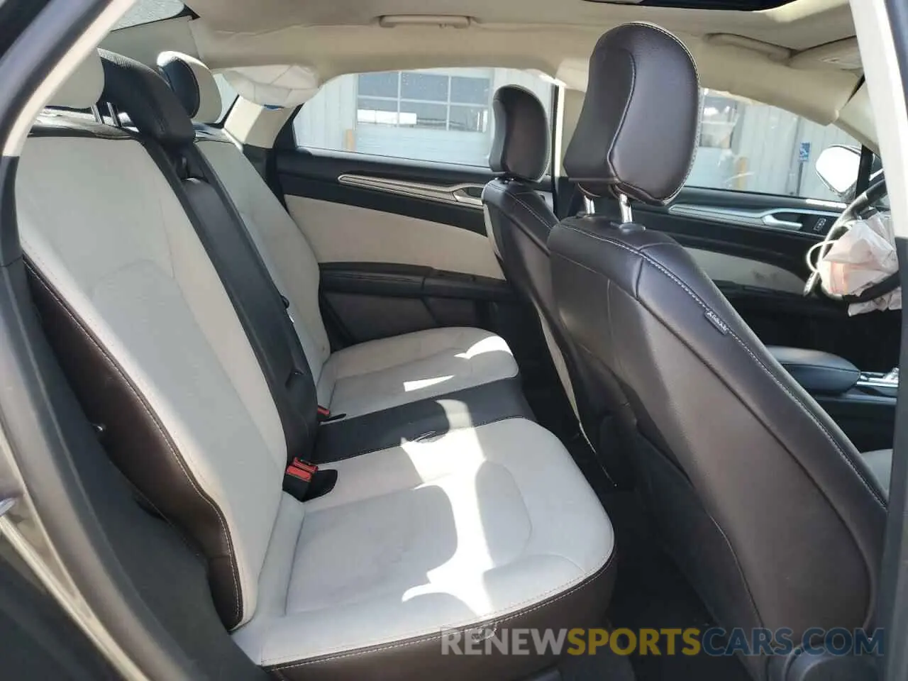 10 fotografías del automóvil dañado 3FA6P0HD7LR233994 FORD FUSION 2020
