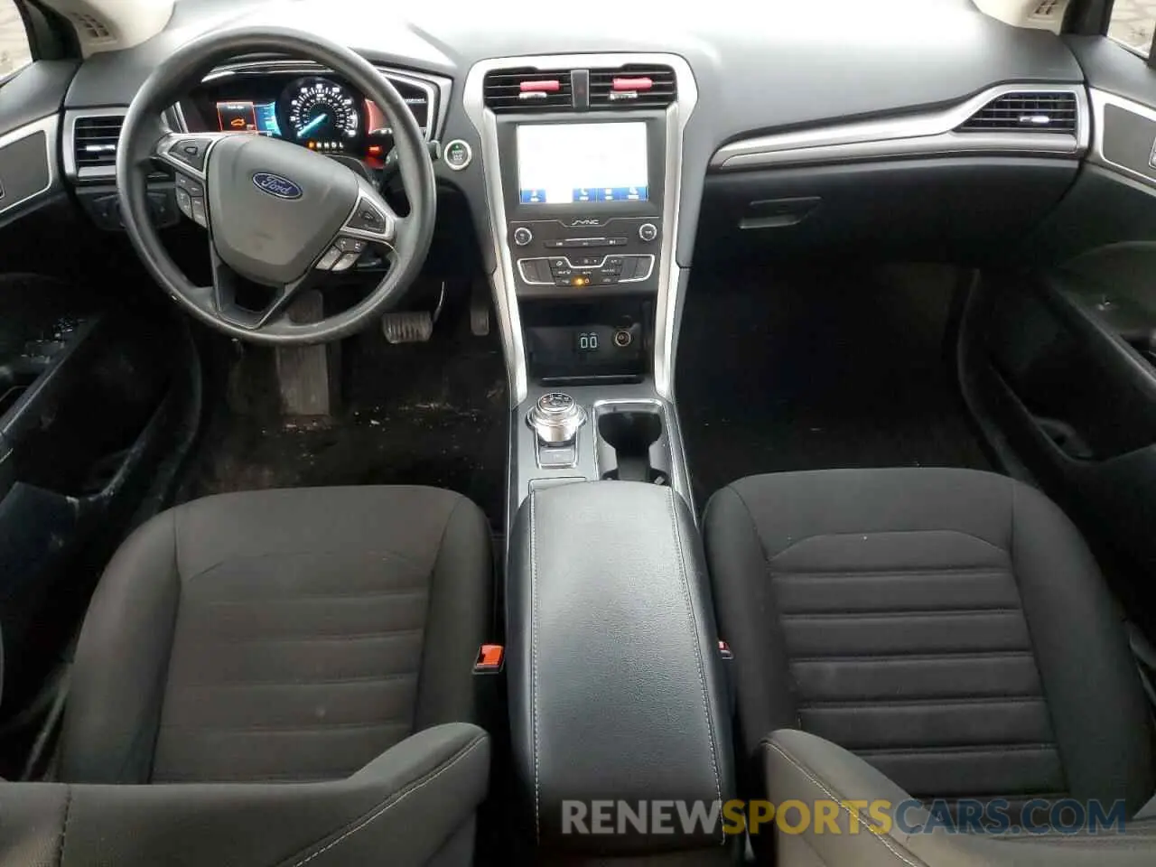 8 fotografías del automóvil dañado 3FA6P0HD8LR125402 FORD FUSION 2020