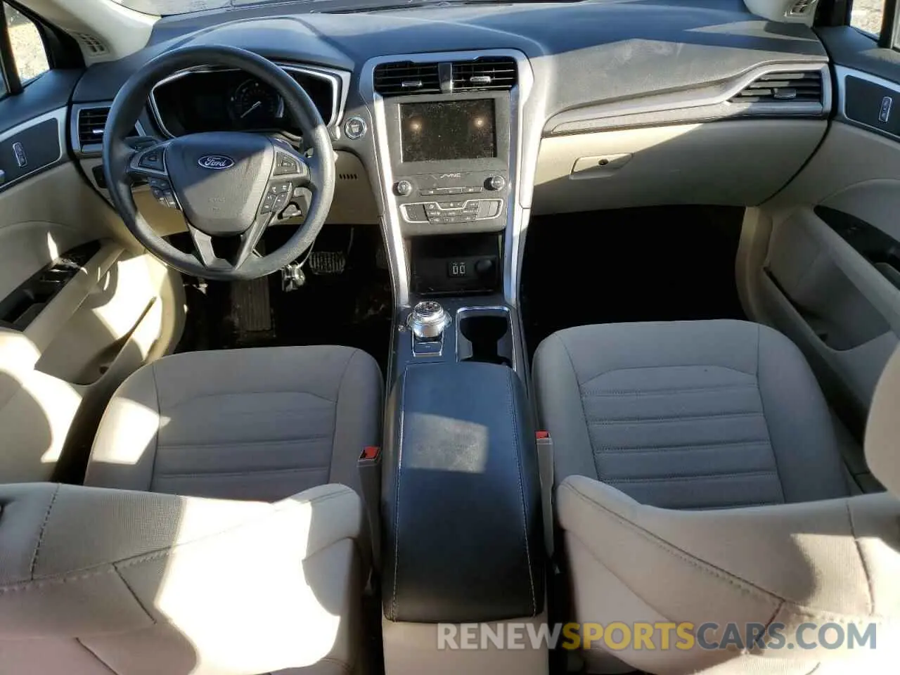 8 fotografías del automóvil dañado 3FA6P0HD8LR195384 FORD FUSION 2020