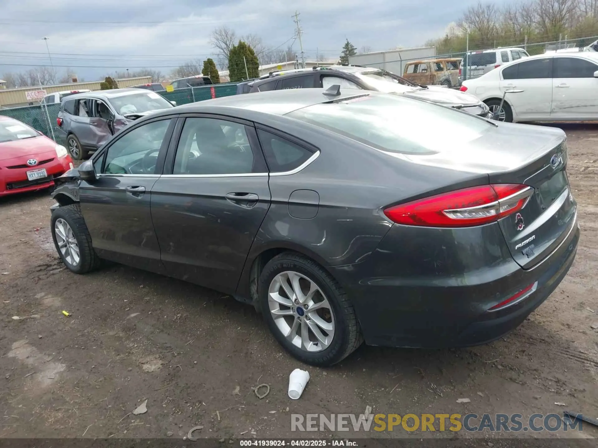 15 fotografías del automóvil dañado 3FA6P0HD8LR257138 FORD FUSION 2020