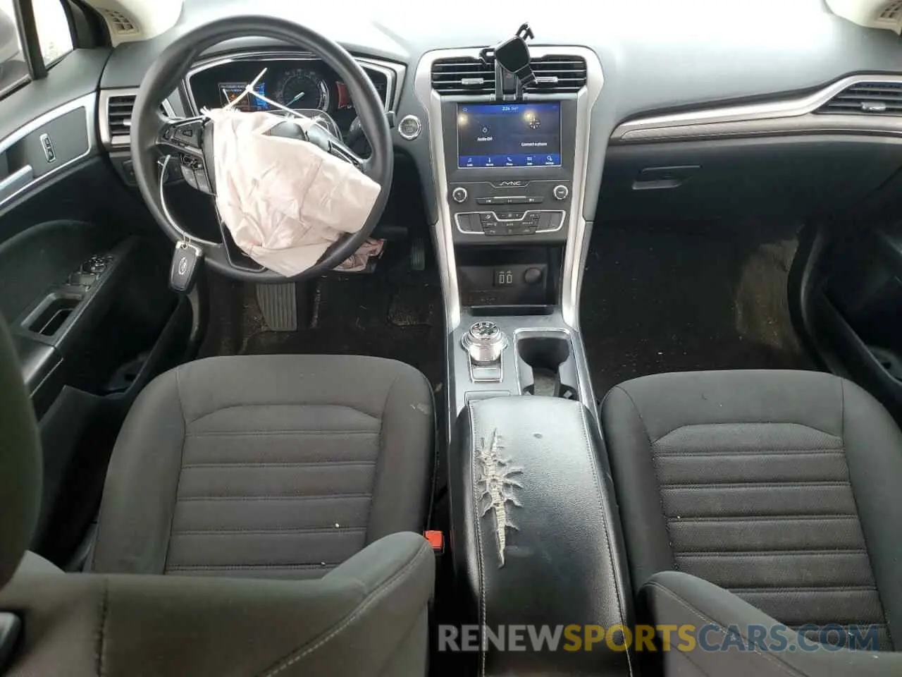 8 fotografías del automóvil dañado 3FA6P0HD9LR219420 FORD FUSION 2020