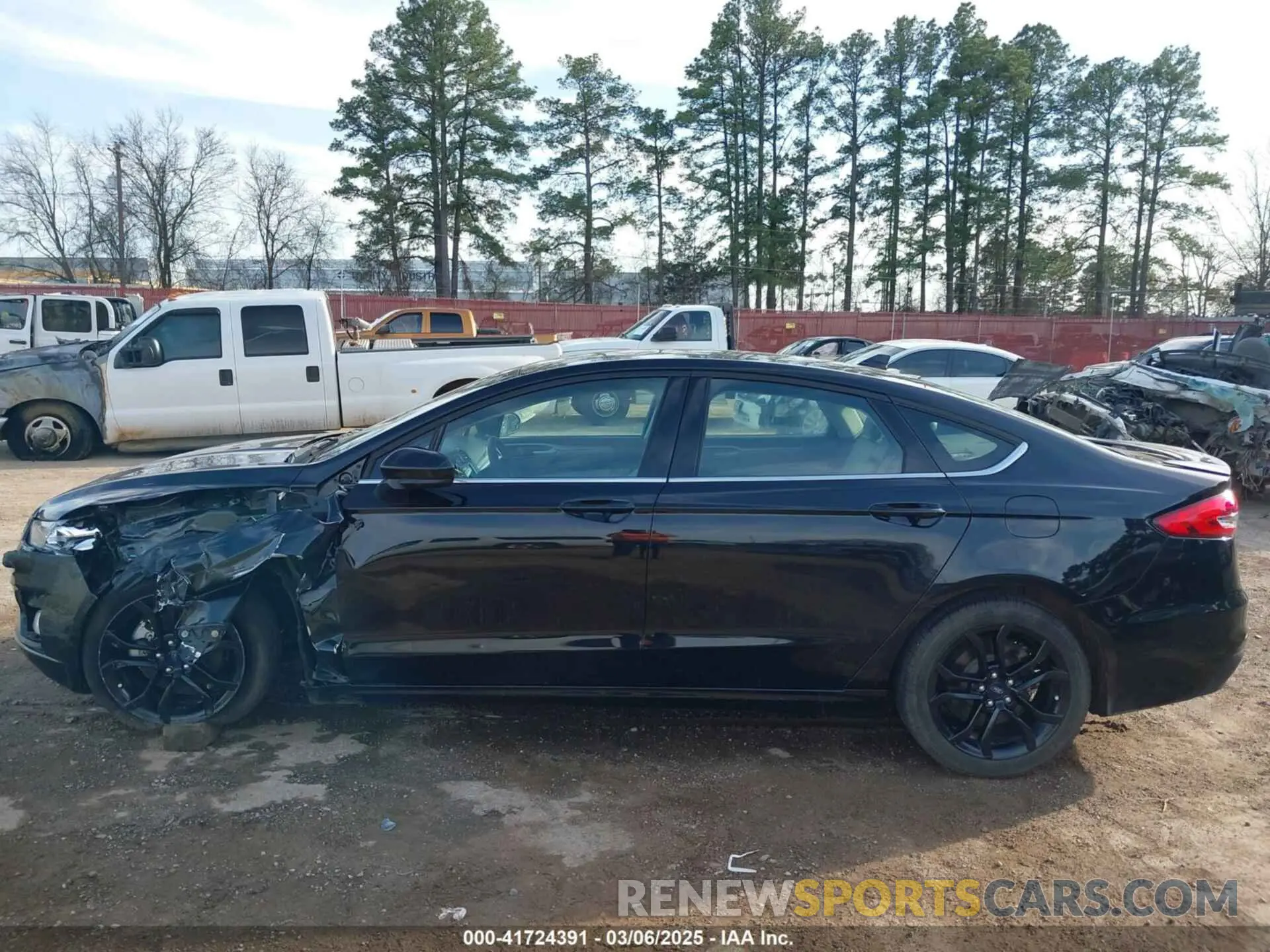 14 fotografías del automóvil dañado 3FA6P0HD9LR227405 FORD FUSION 2020