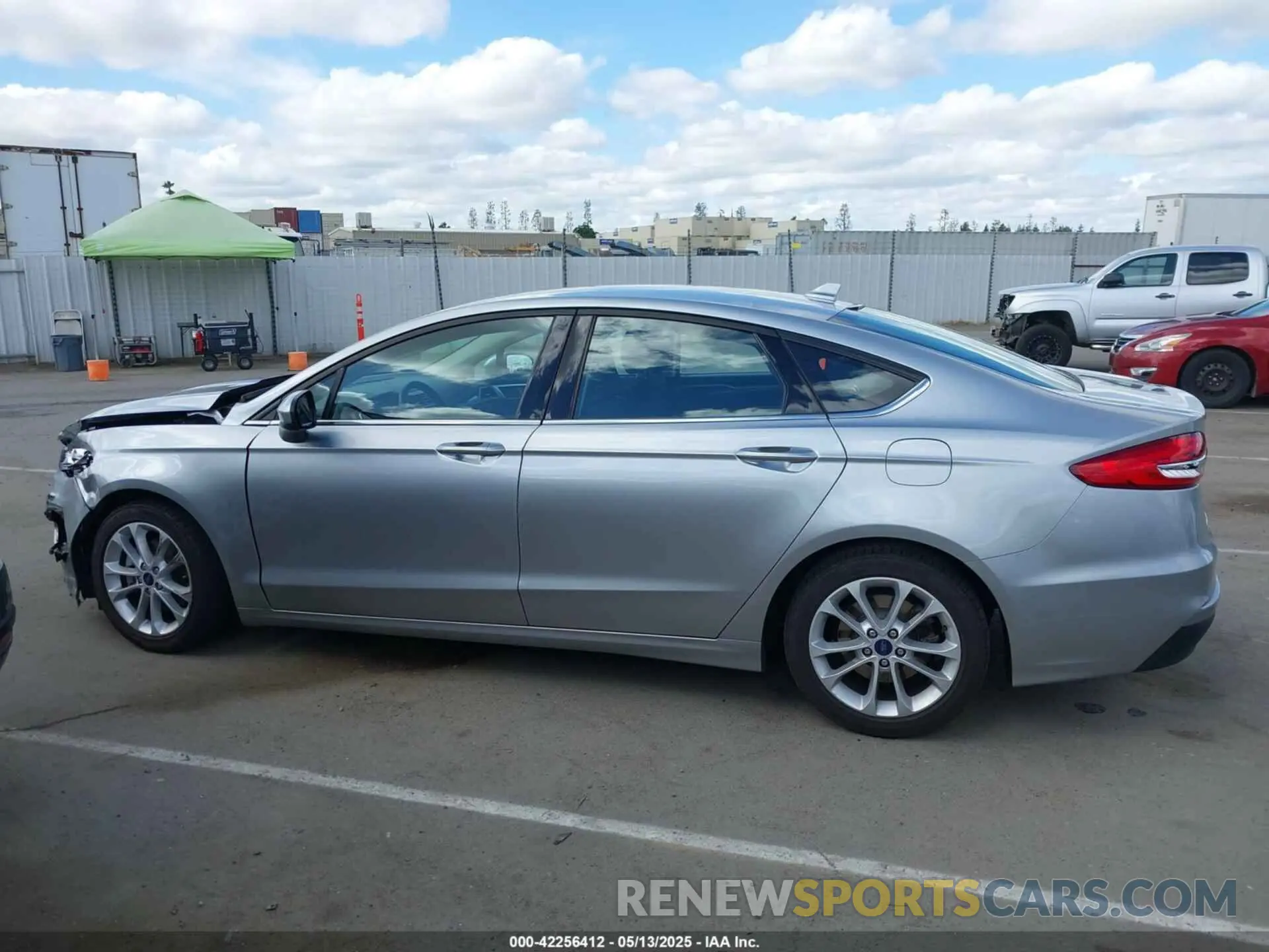 14 fotografías del automóvil dañado 3FA6P0HDXLR221578 FORD FUSION 2020