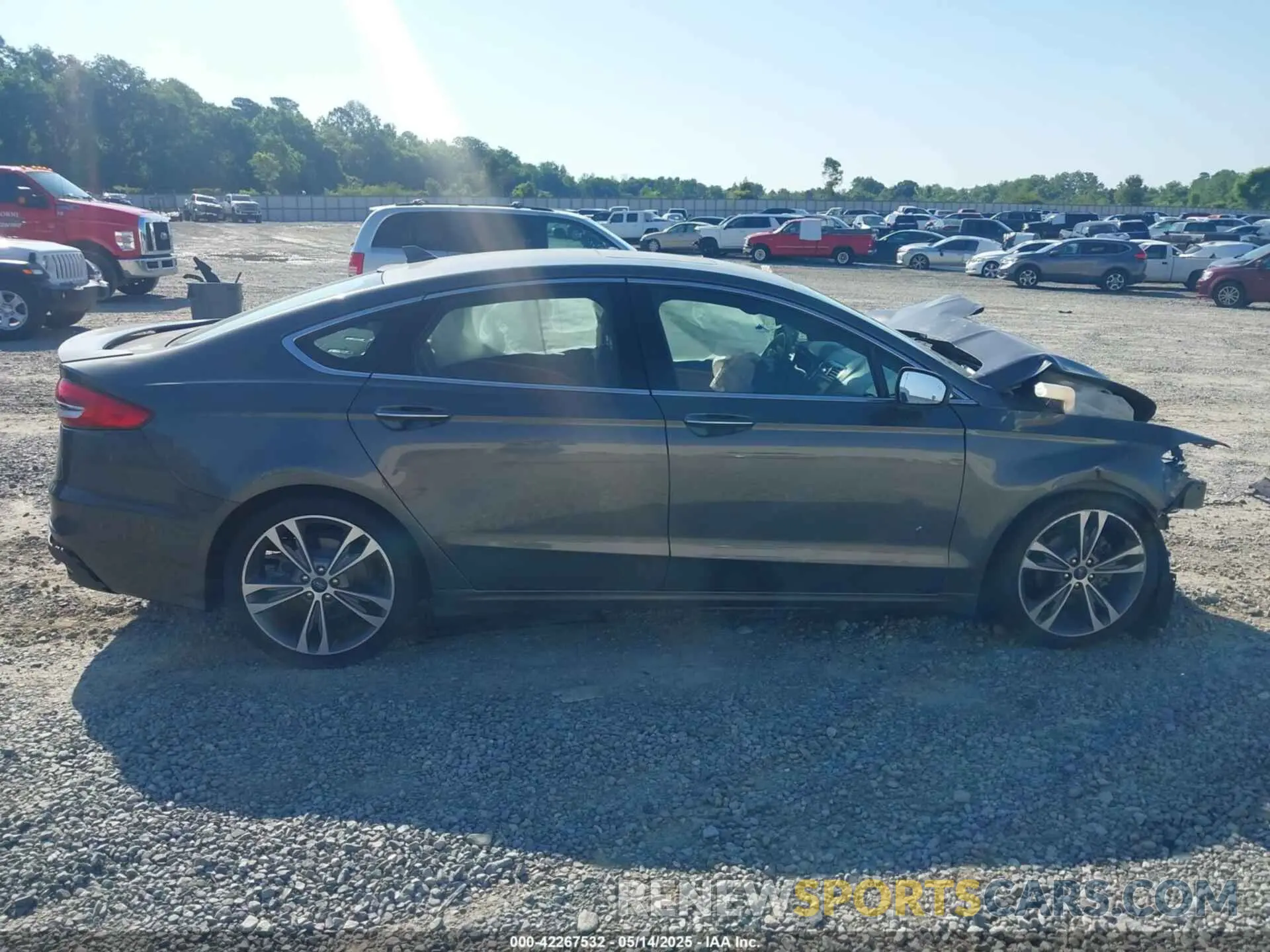13 fotografías del automóvil dañado 3FA6P0K91LR175109 FORD FUSION 2020