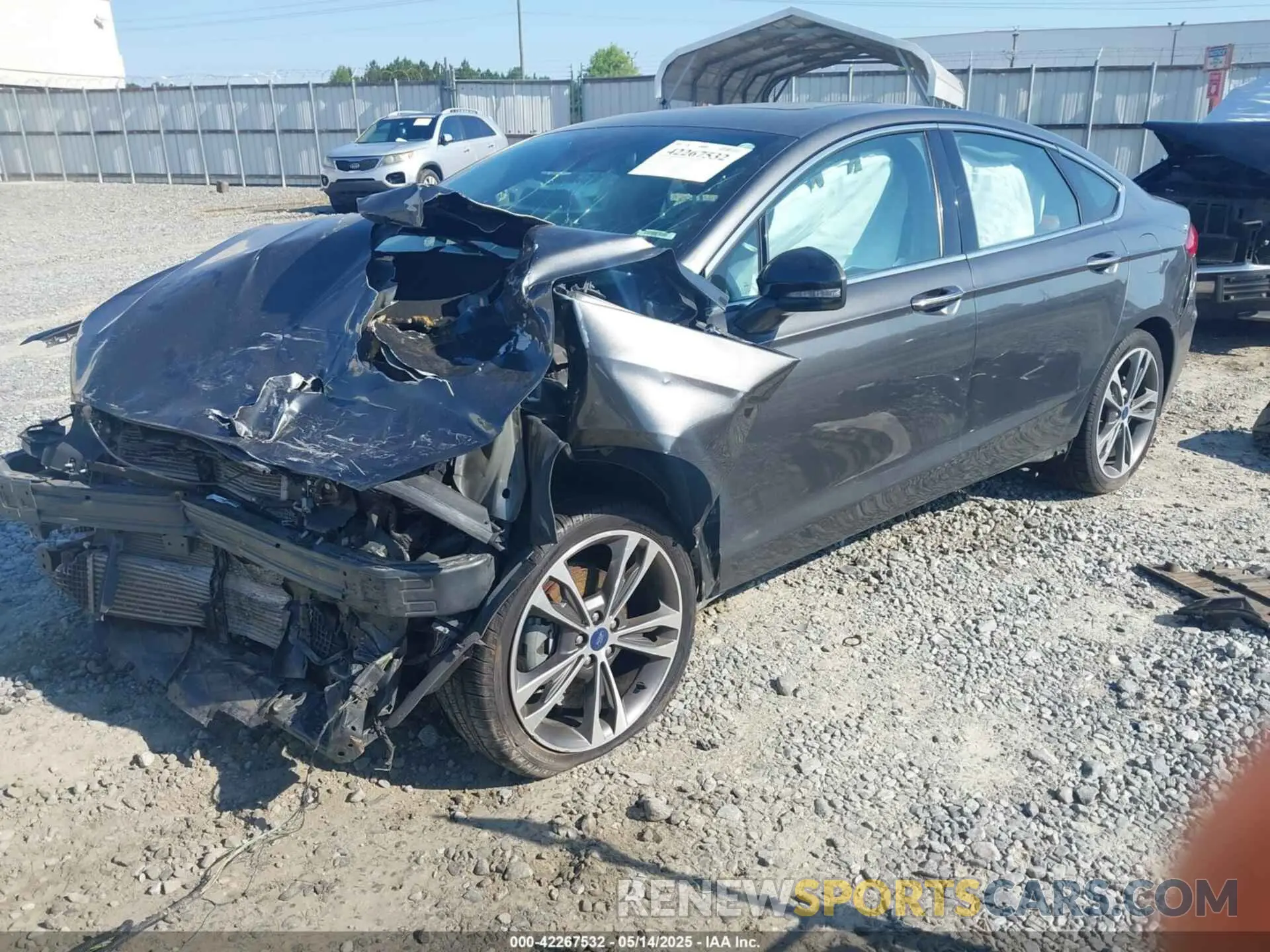 2 fotografías del automóvil dañado 3FA6P0K91LR175109 FORD FUSION 2020