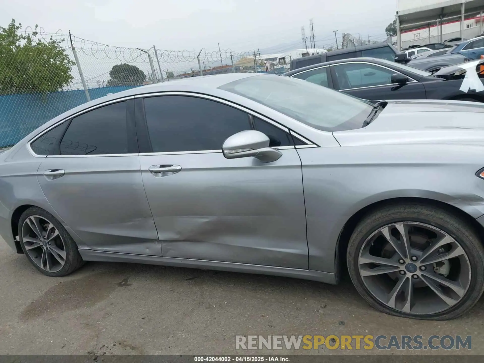 13 fotografías del automóvil dañado 3FA6P0K99LR137840 FORD FUSION 2020