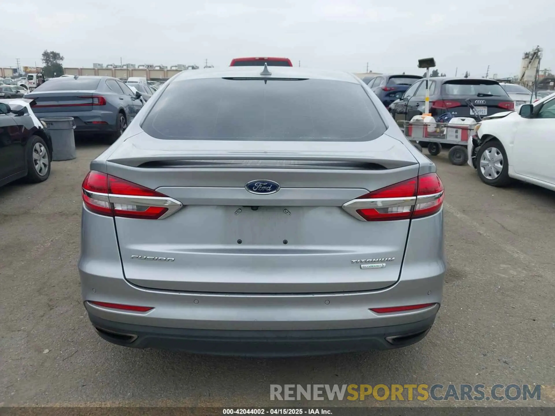 16 fotografías del automóvil dañado 3FA6P0K99LR137840 FORD FUSION 2020