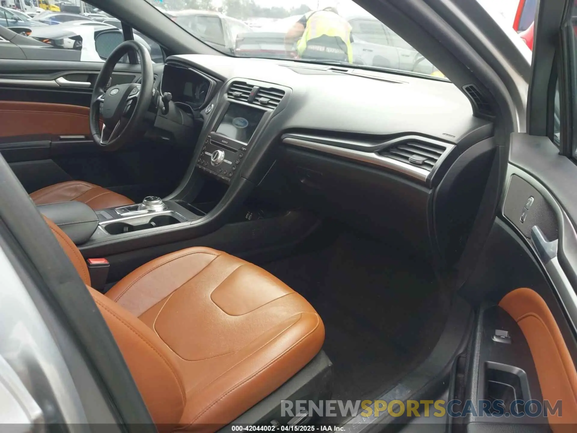 5 fotografías del automóvil dañado 3FA6P0K99LR137840 FORD FUSION 2020