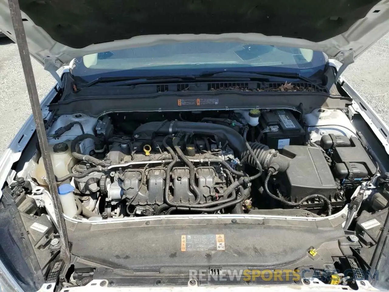 11 fotografías del automóvil dañado 3FA6P0K9XLR204414 FORD FUSION 2020