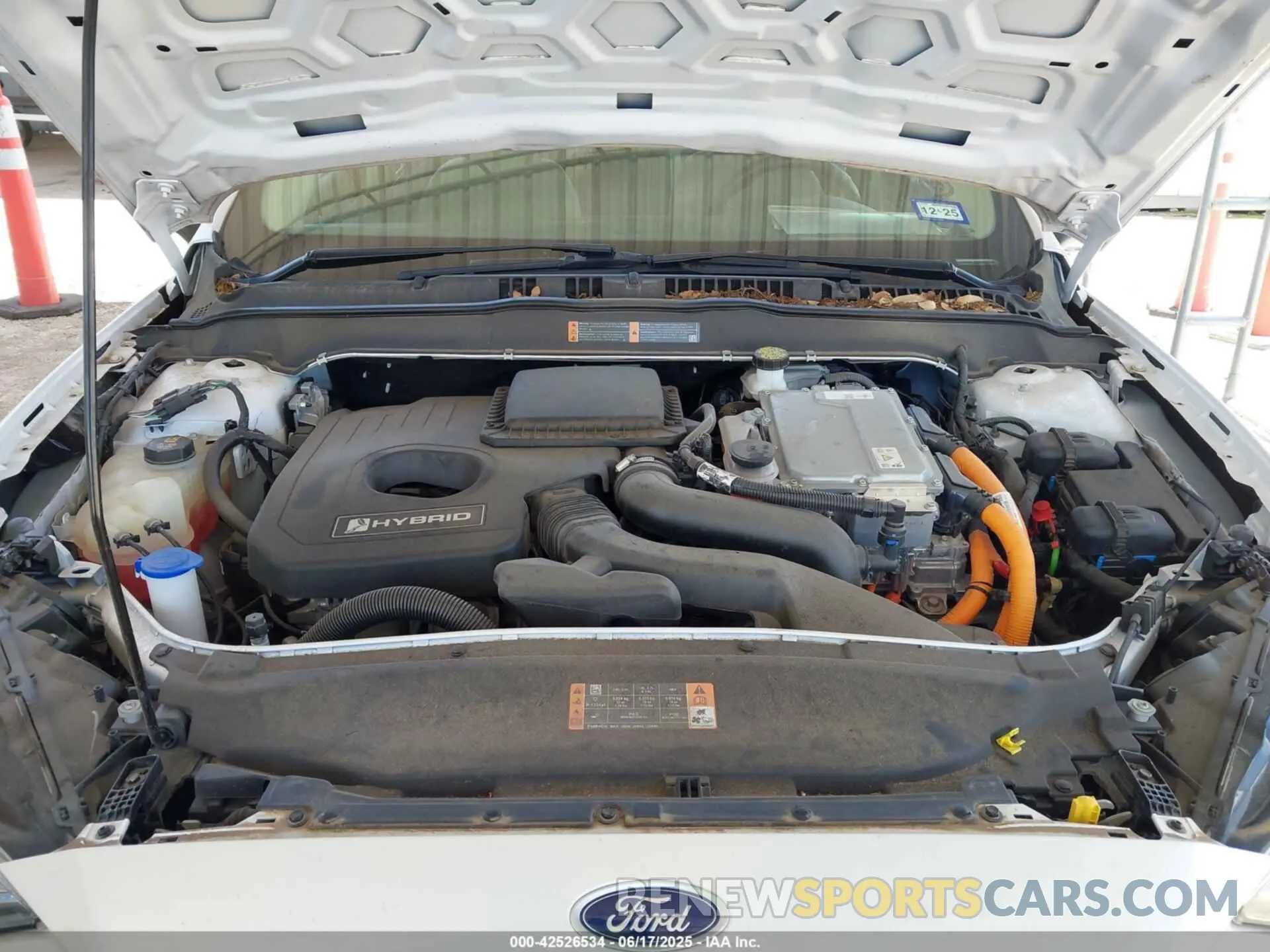 10 fotografías del automóvil dañado 3FA6P0LU0LR135560 FORD FUSION 2020