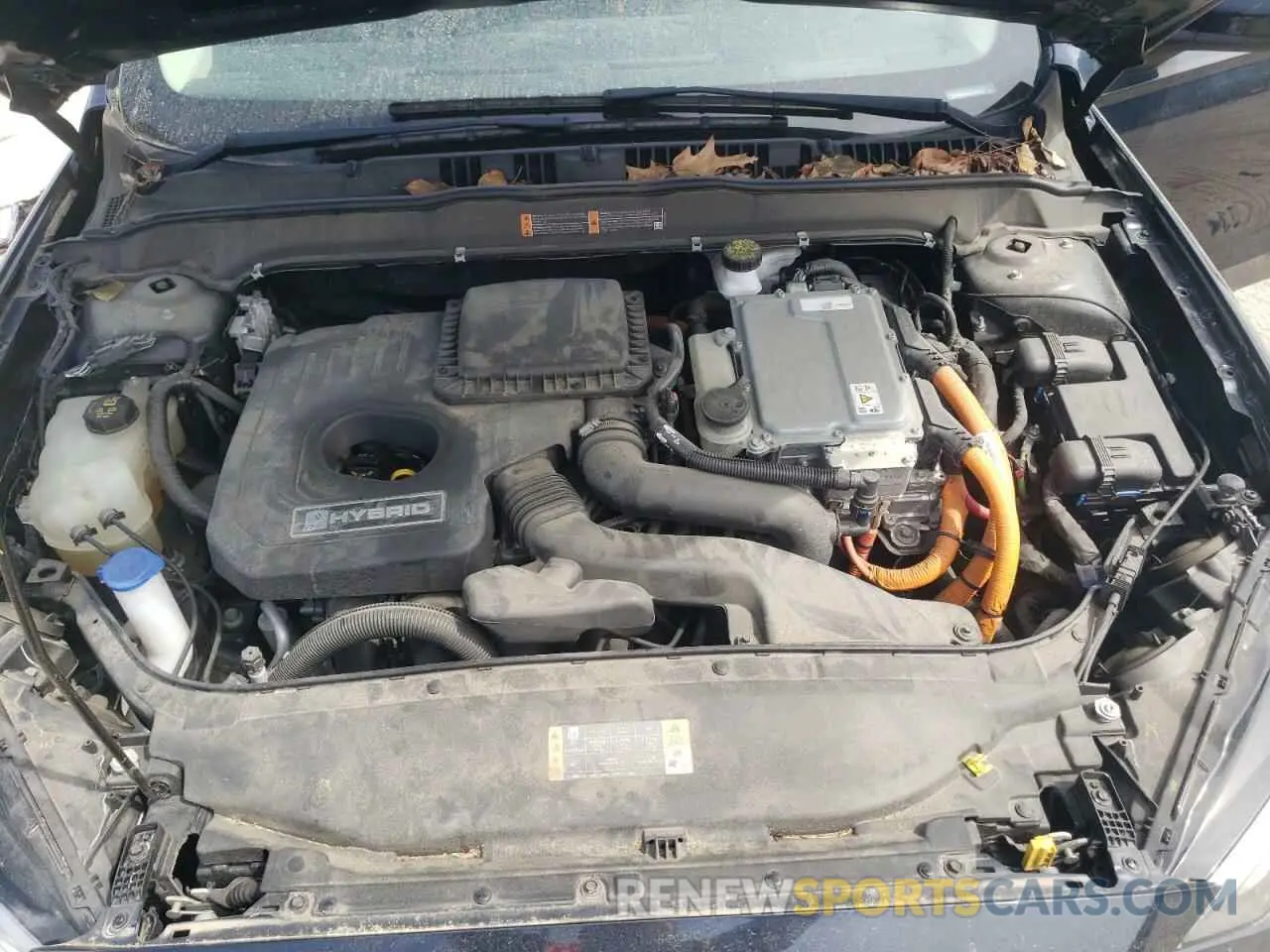 11 fotografías del automóvil dañado 3FA6P0LU2LR185392 FORD FUSION 2020