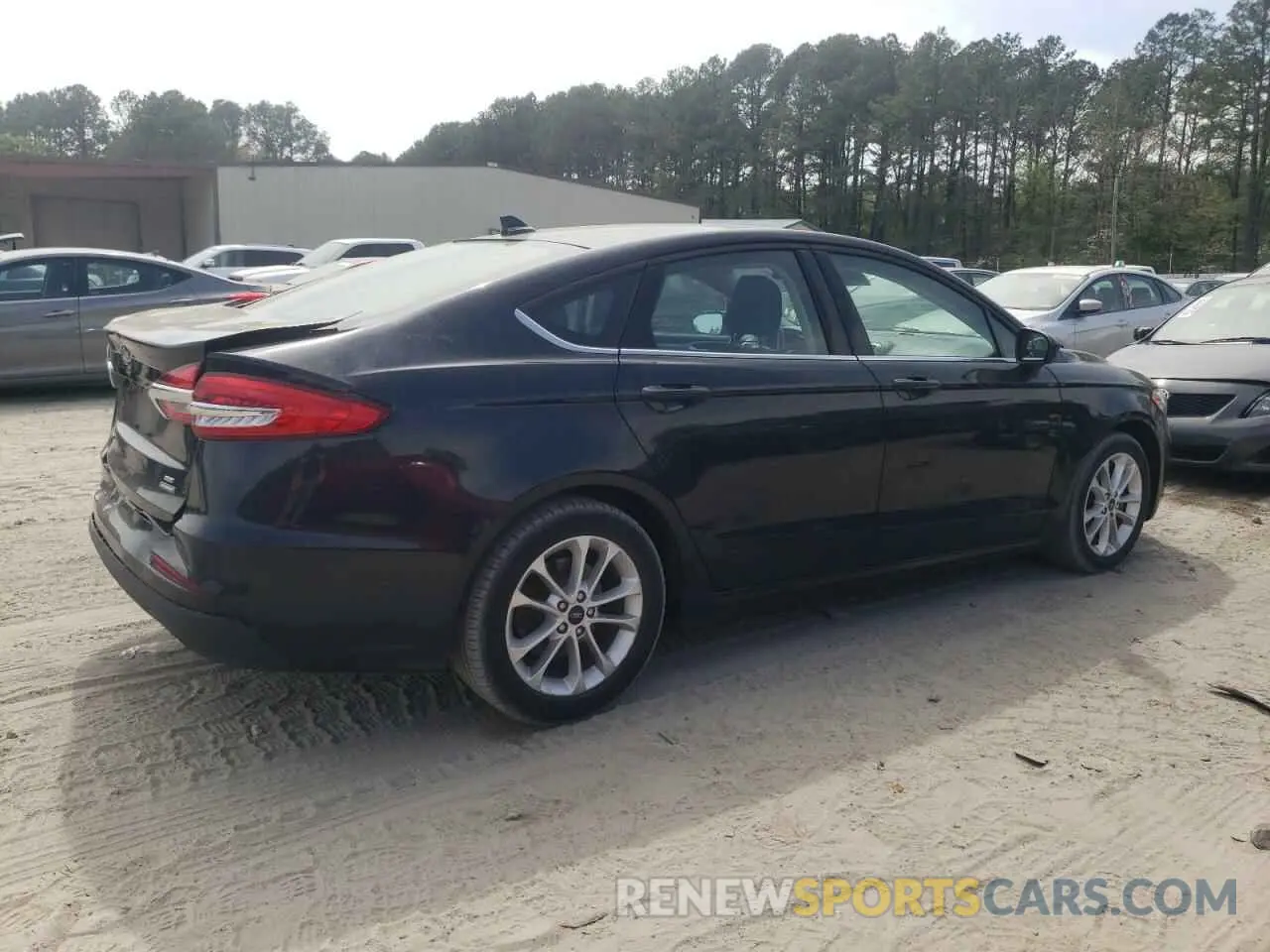 3 fotografías del automóvil dañado 3FA6P0LU2LR185392 FORD FUSION 2020