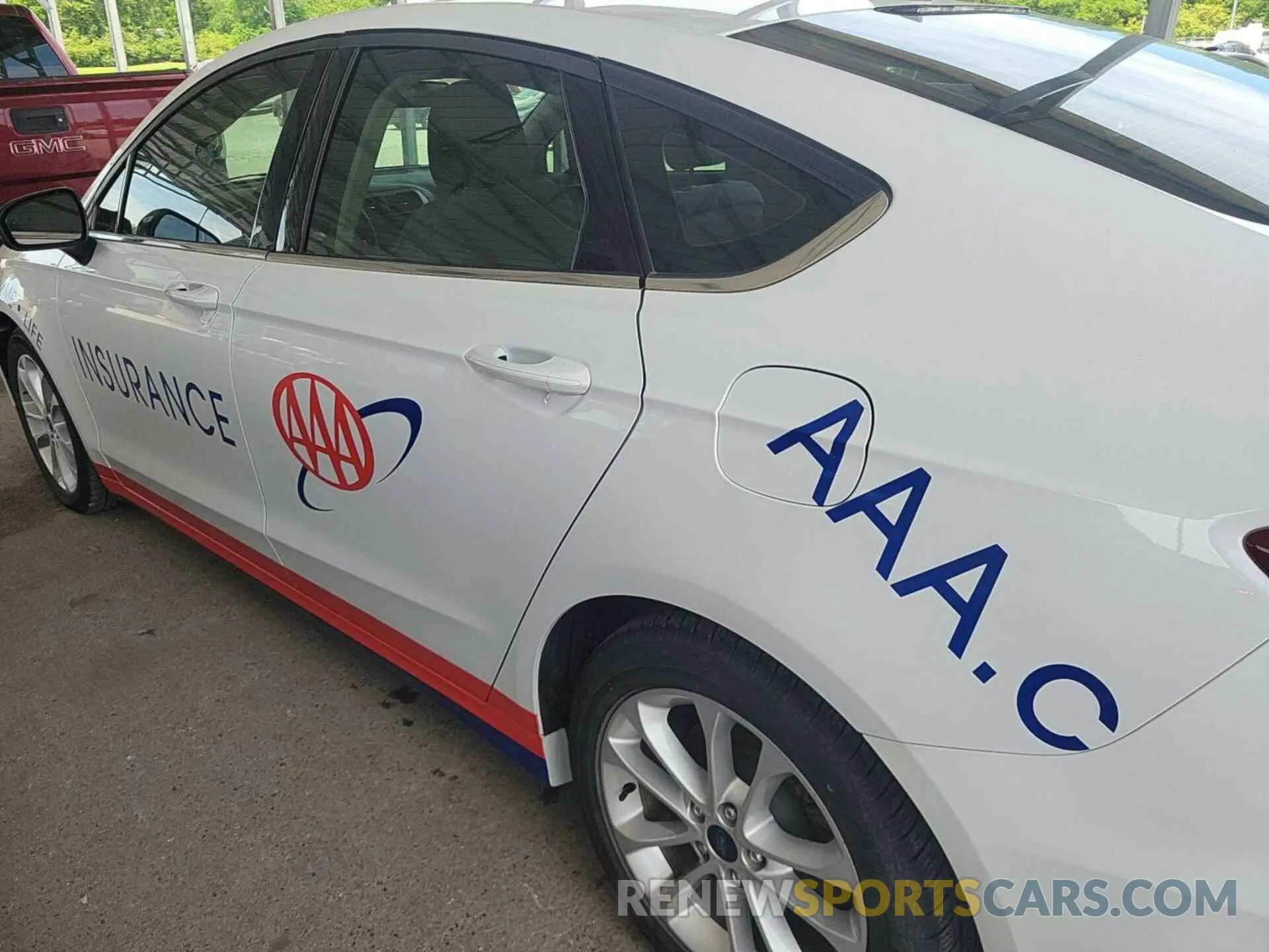 19 fotografías del automóvil dañado 3FA6P0LU3LR173414 FORD FUSION 2020