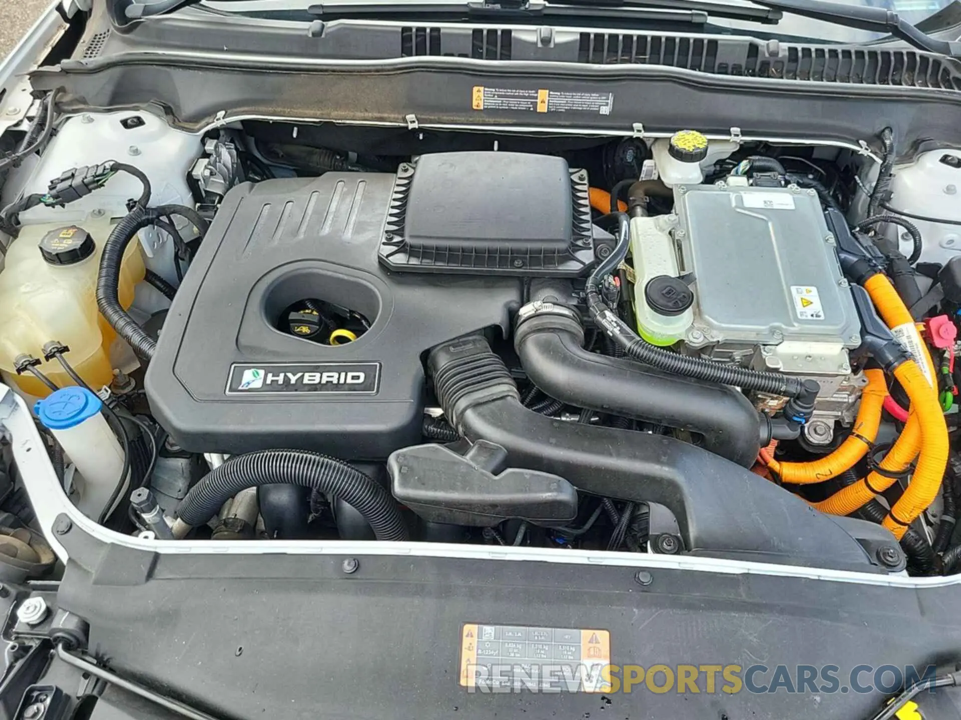 24 fotografías del automóvil dañado 3FA6P0LU3LR173414 FORD FUSION 2020