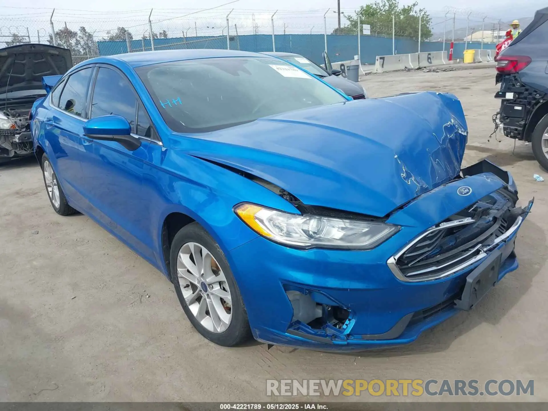 1 fotografías del automóvil dañado 3FA6P0LU3LR233370 FORD FUSION 2020