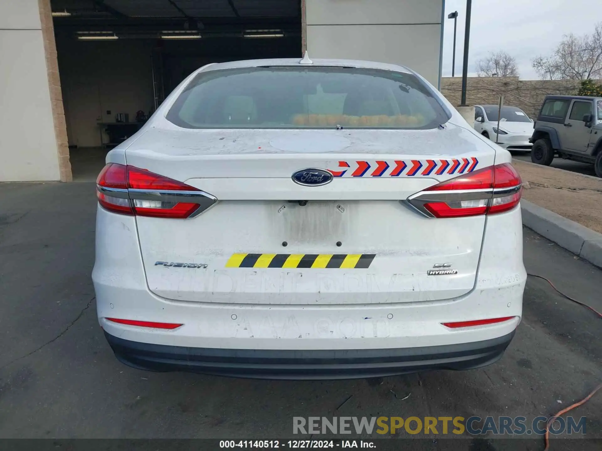 16 fotografías del automóvil dañado 3FA6P0LU3LR242375 FORD FUSION 2020