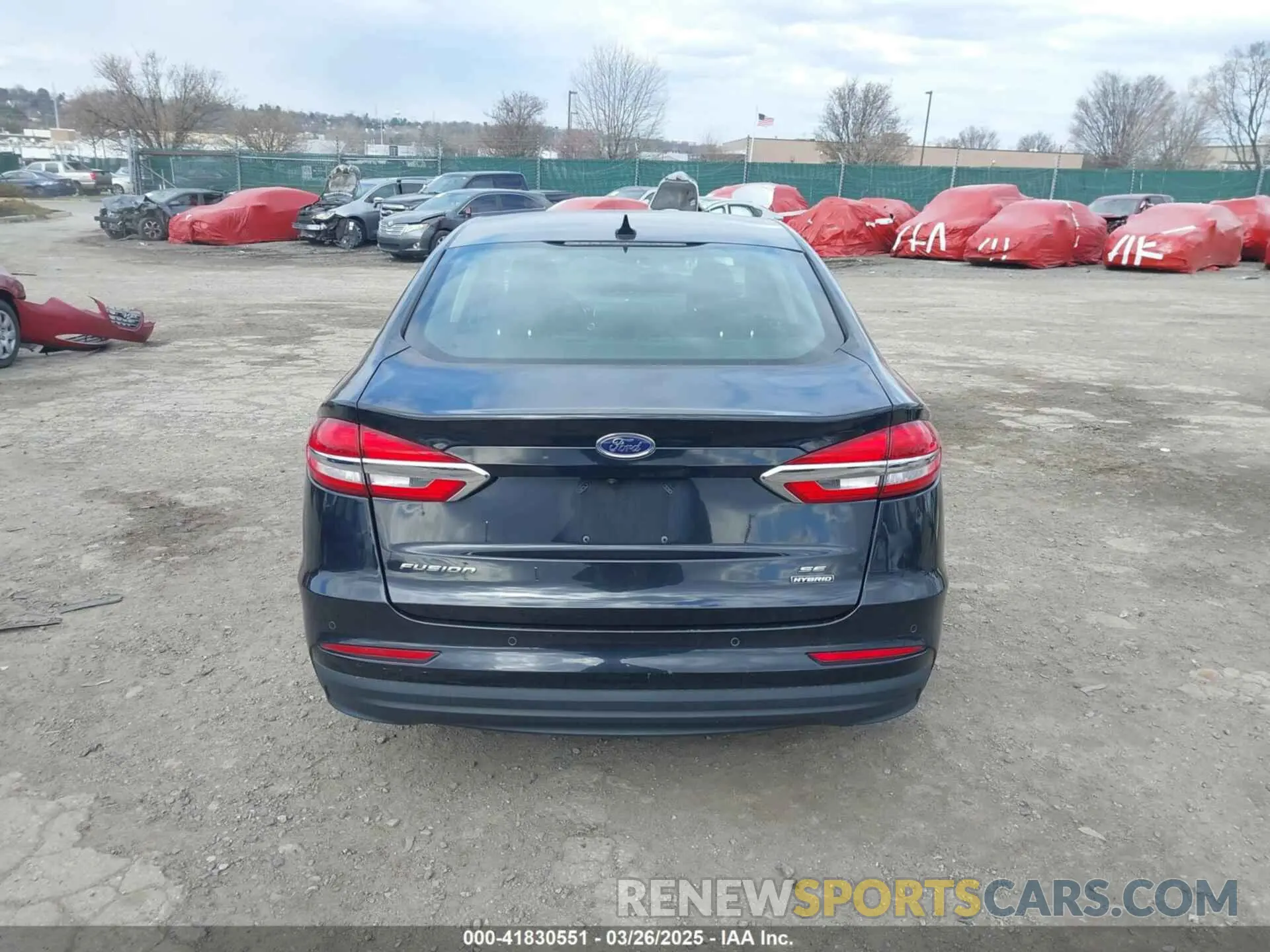 16 fotografías del automóvil dañado 3FA6P0LU4LR140390 FORD FUSION 2020