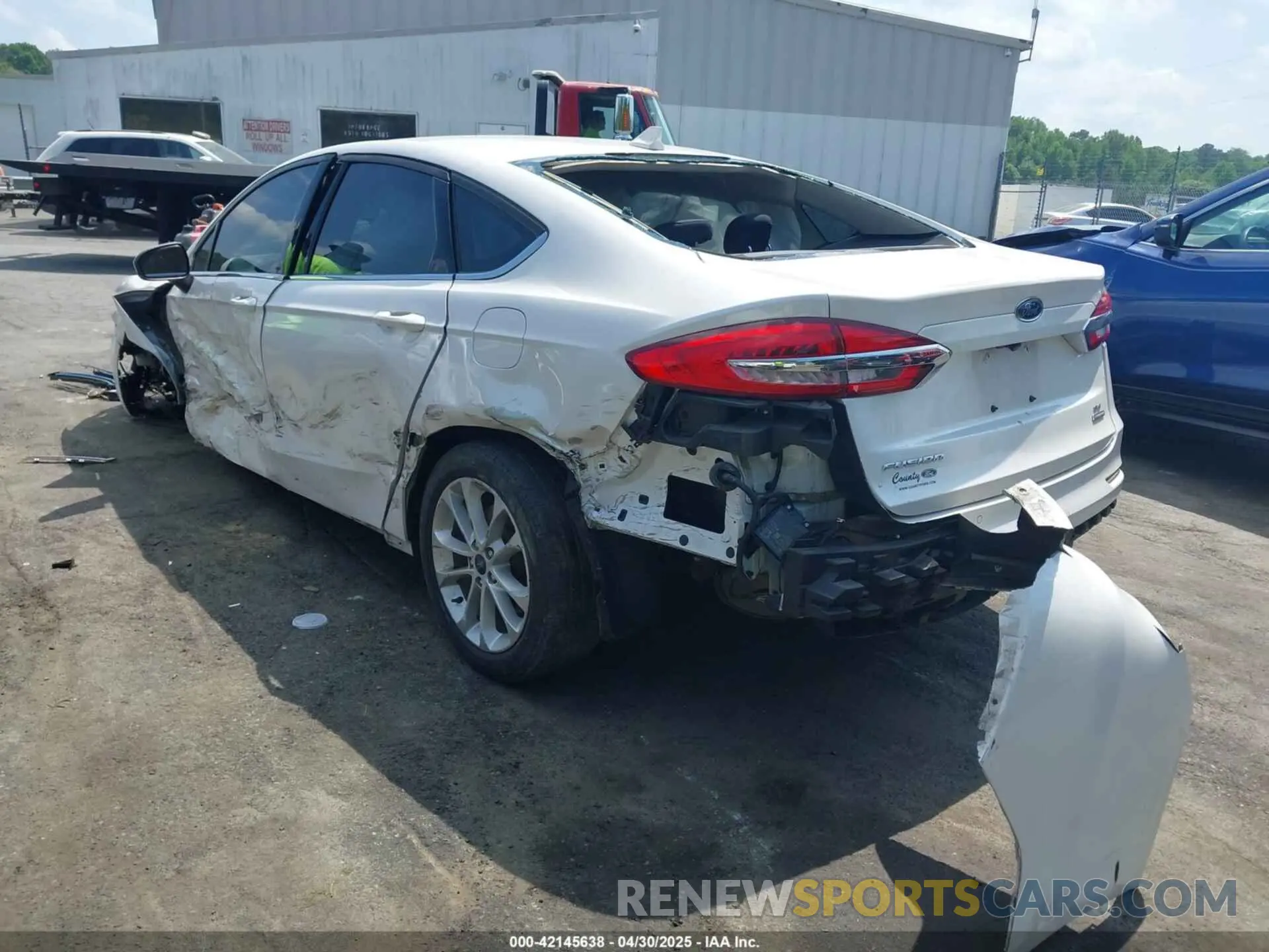 3 fotografías del automóvil dañado 3FA6P0LU5LR153942 FORD FUSION 2020