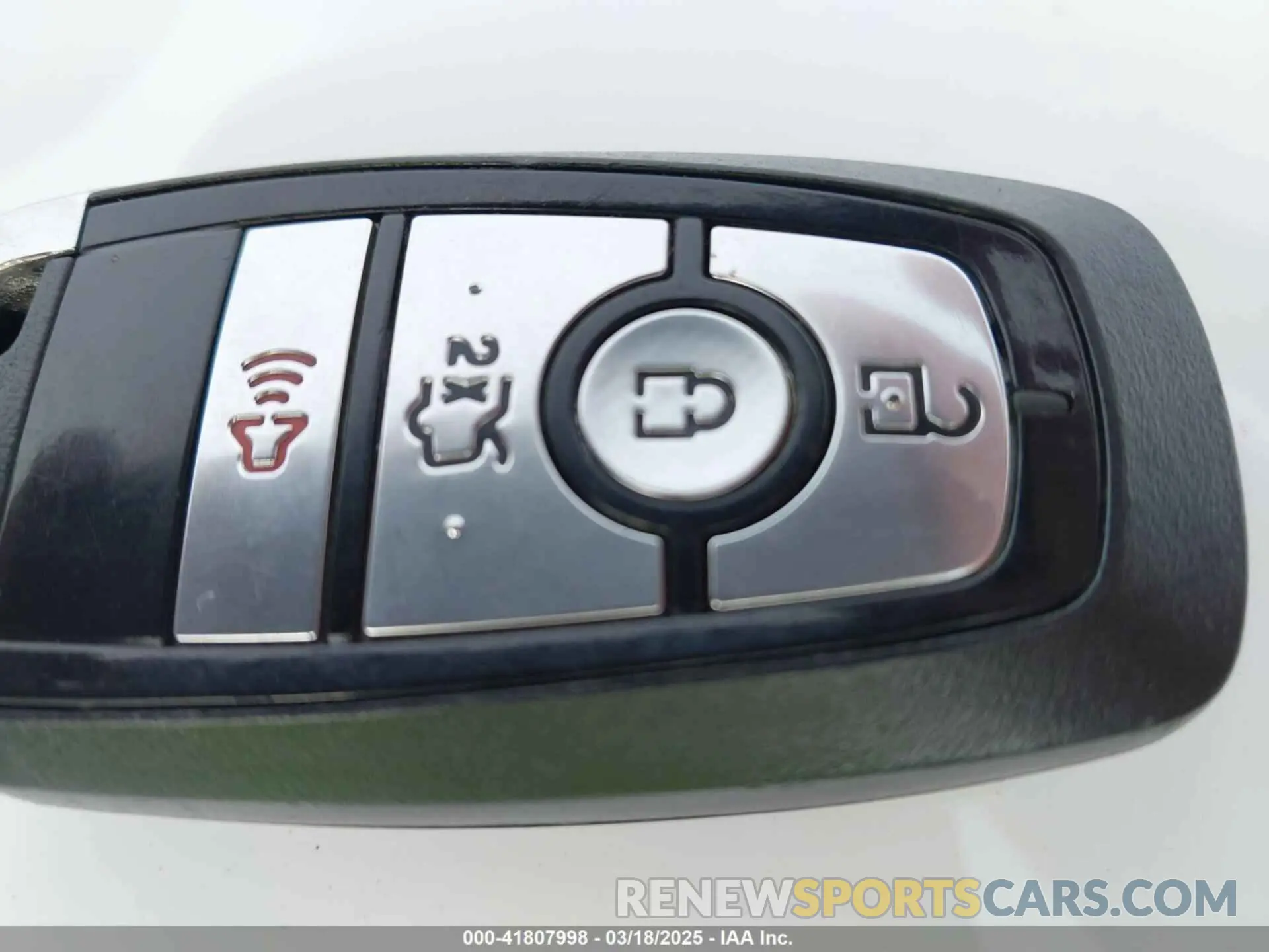 11 fotografías del automóvil dañado 3FA6P0LU5LR195611 FORD FUSION 2020