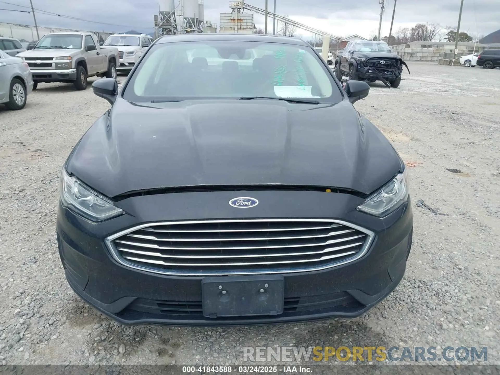 12 fotografías del automóvil dañado 3FA6P0LU6LR197254 FORD FUSION 2020