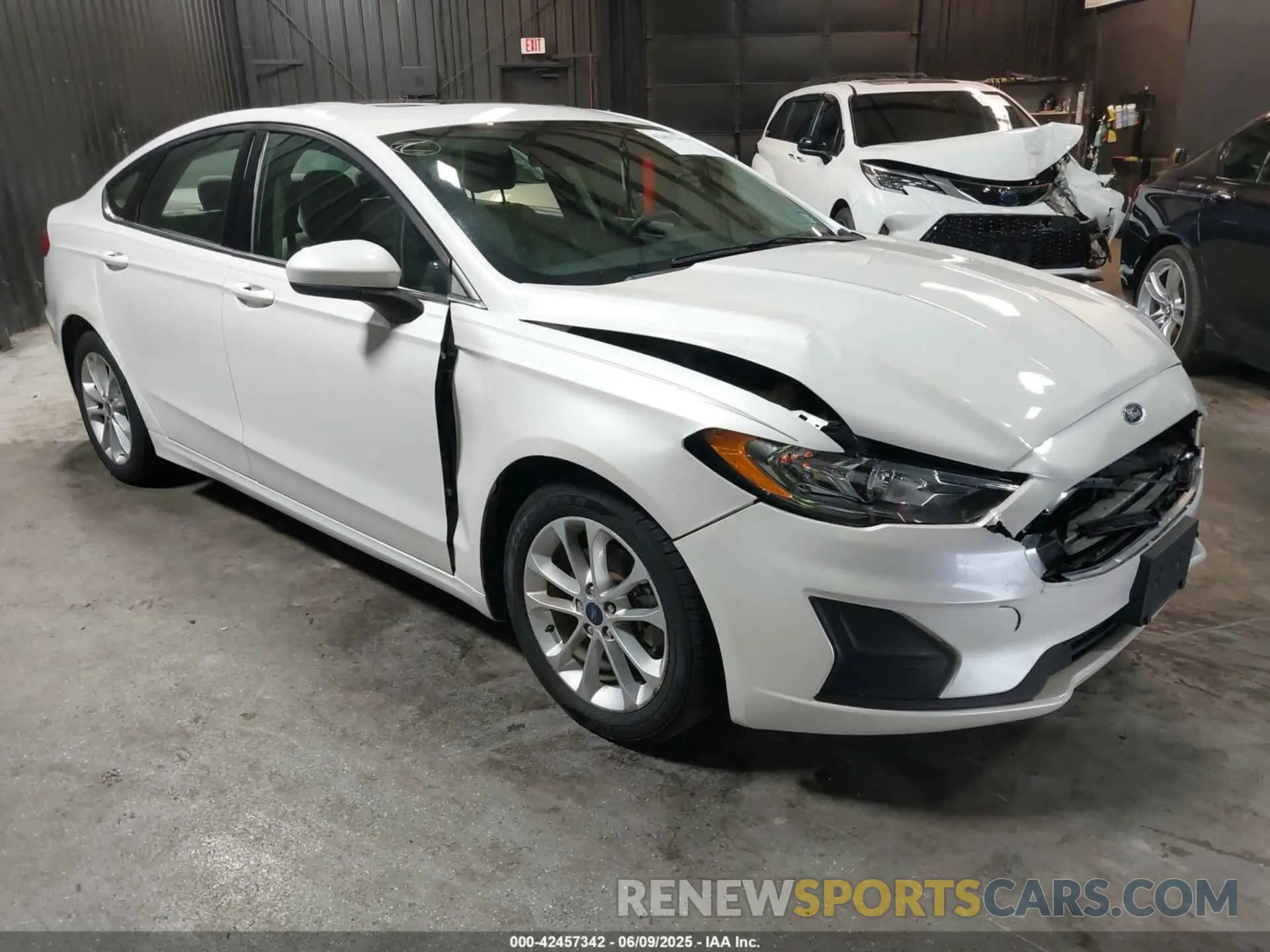 1 fotografías del automóvil dañado 3FA6P0LU8LR142370 FORD FUSION 2020