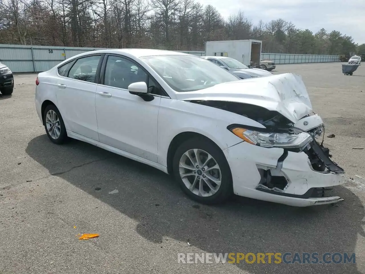 4 fotografías del automóvil dañado 3FA6P0LU8LR223692 FORD FUSION 2020