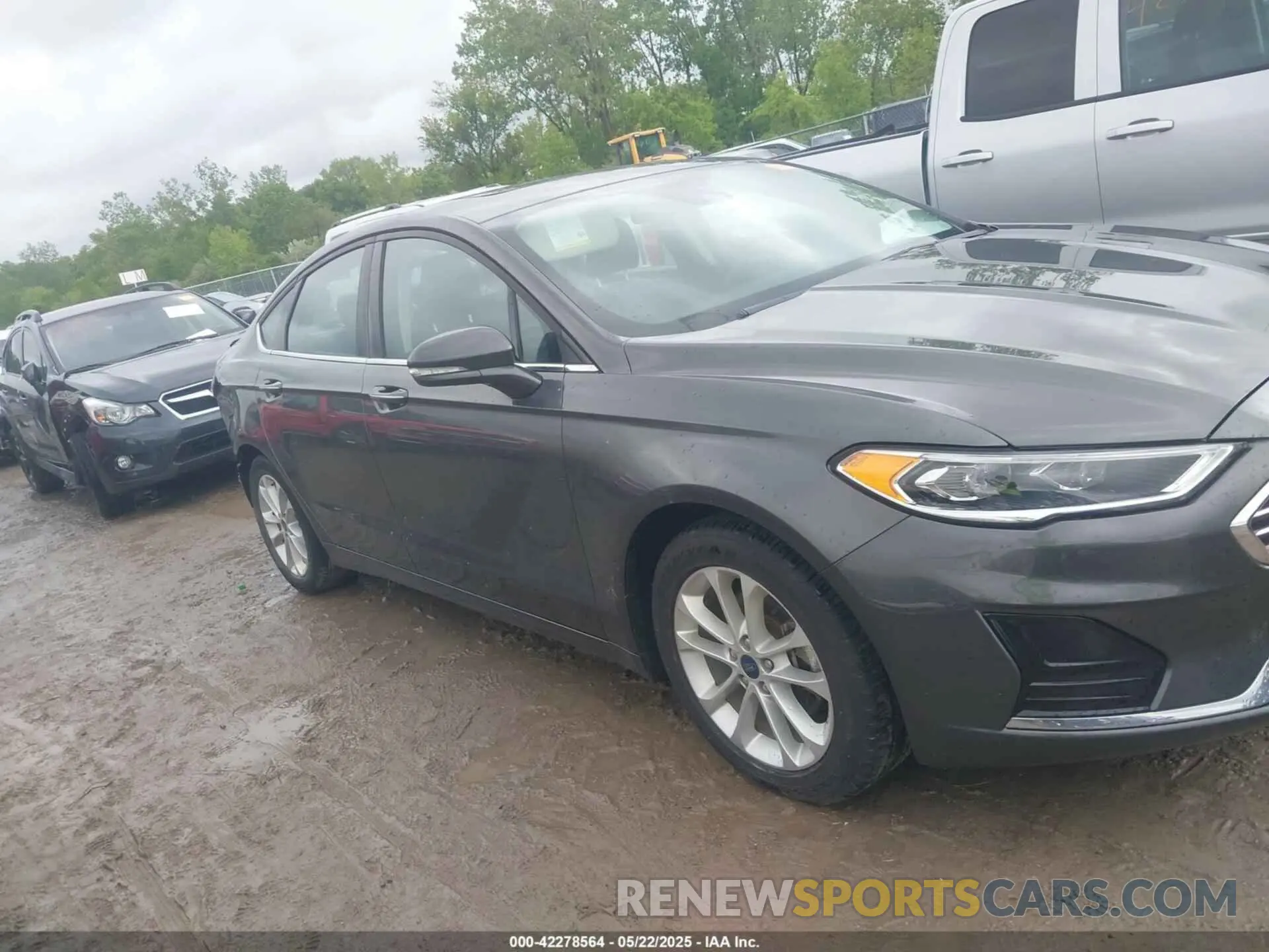 13 fotografías del automóvil dañado 3FA6P0MU0LR186037 FORD FUSION 2020