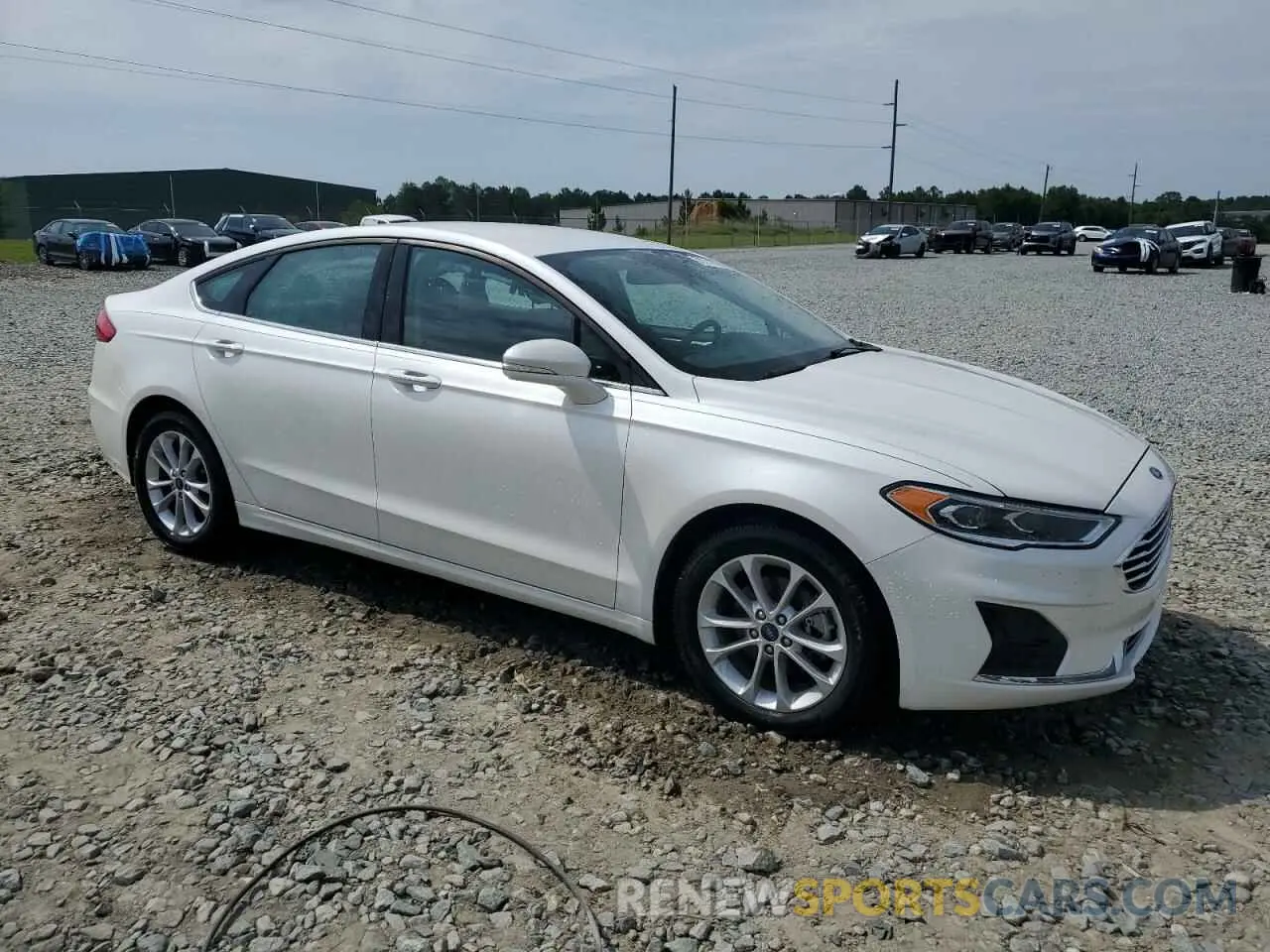 4 fotografías del automóvil dañado 3FA6P0MU7LR254155 FORD FUSION 2020