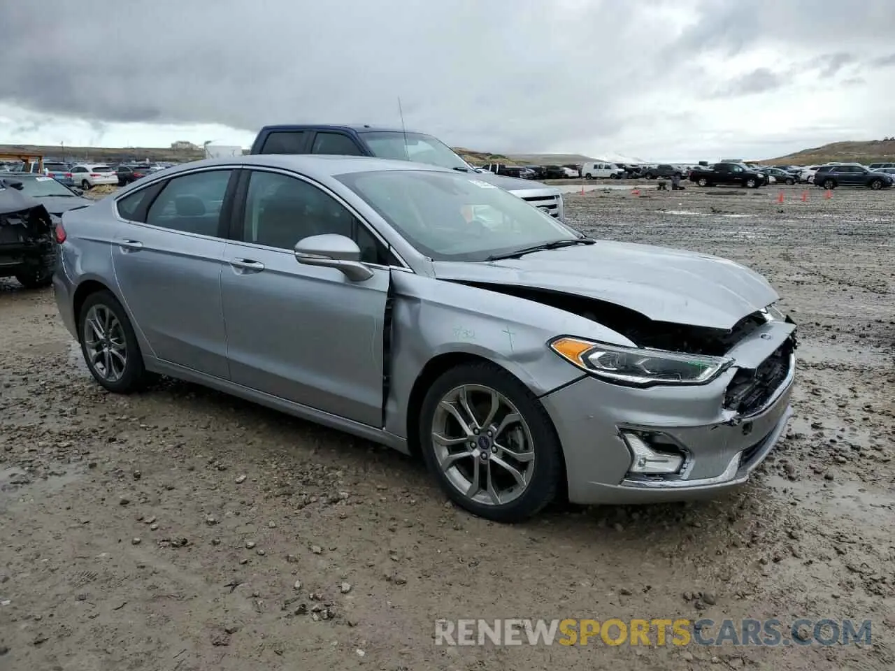 4 fotografías del automóvil dañado 3FA6P0RU5LR100360 FORD FUSION 2020