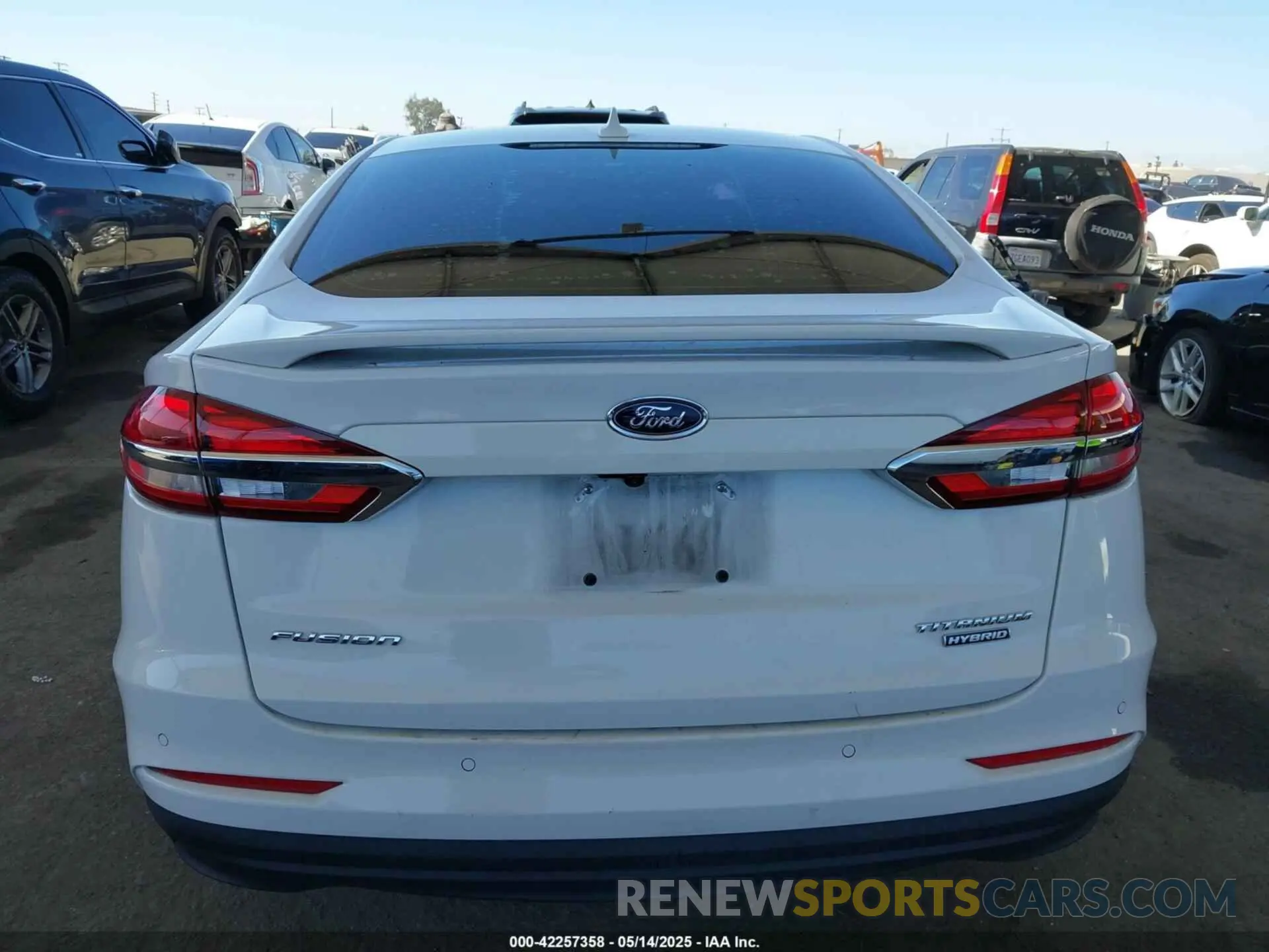 16 fotografías del automóvil dañado 3FA6P0RU9LR170993 FORD FUSION 2020