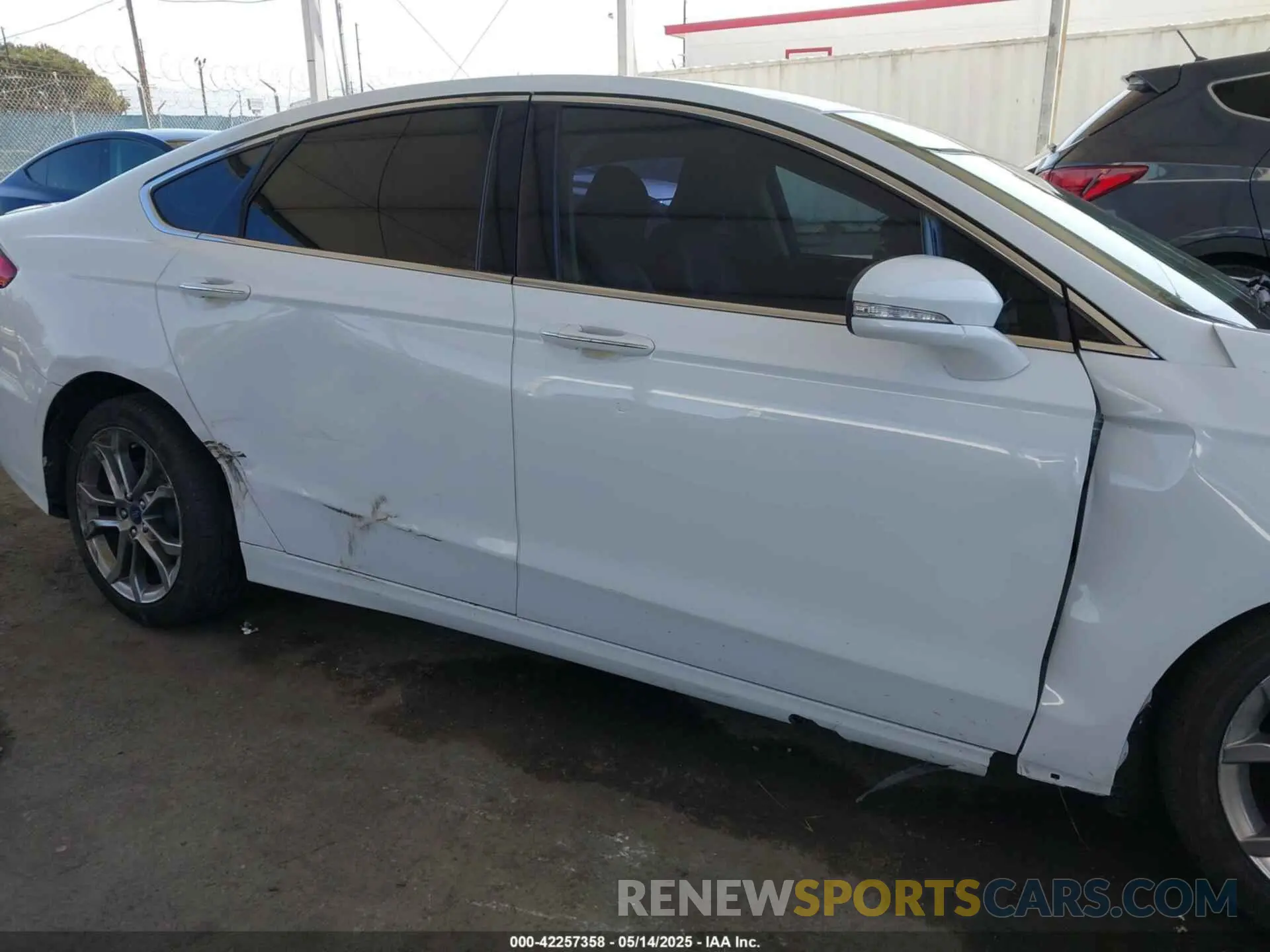 17 fotografías del automóvil dañado 3FA6P0RU9LR170993 FORD FUSION 2020