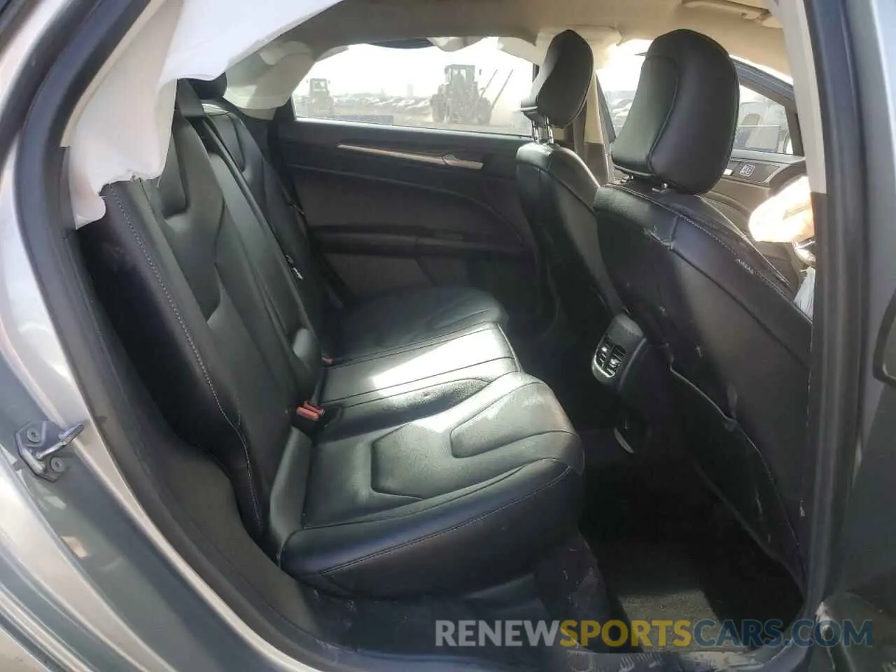 10 fotografías del automóvil dañado 3FA6P0RUXLR203967 FORD FUSION 2020