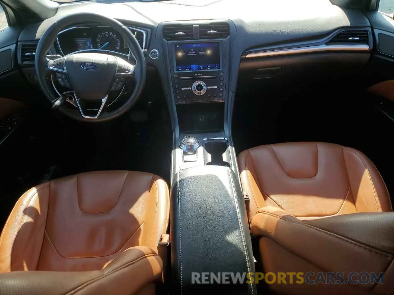 8 fotografías del automóvil dañado 3FA6P0SU5LR262015 FORD FUSION 2020