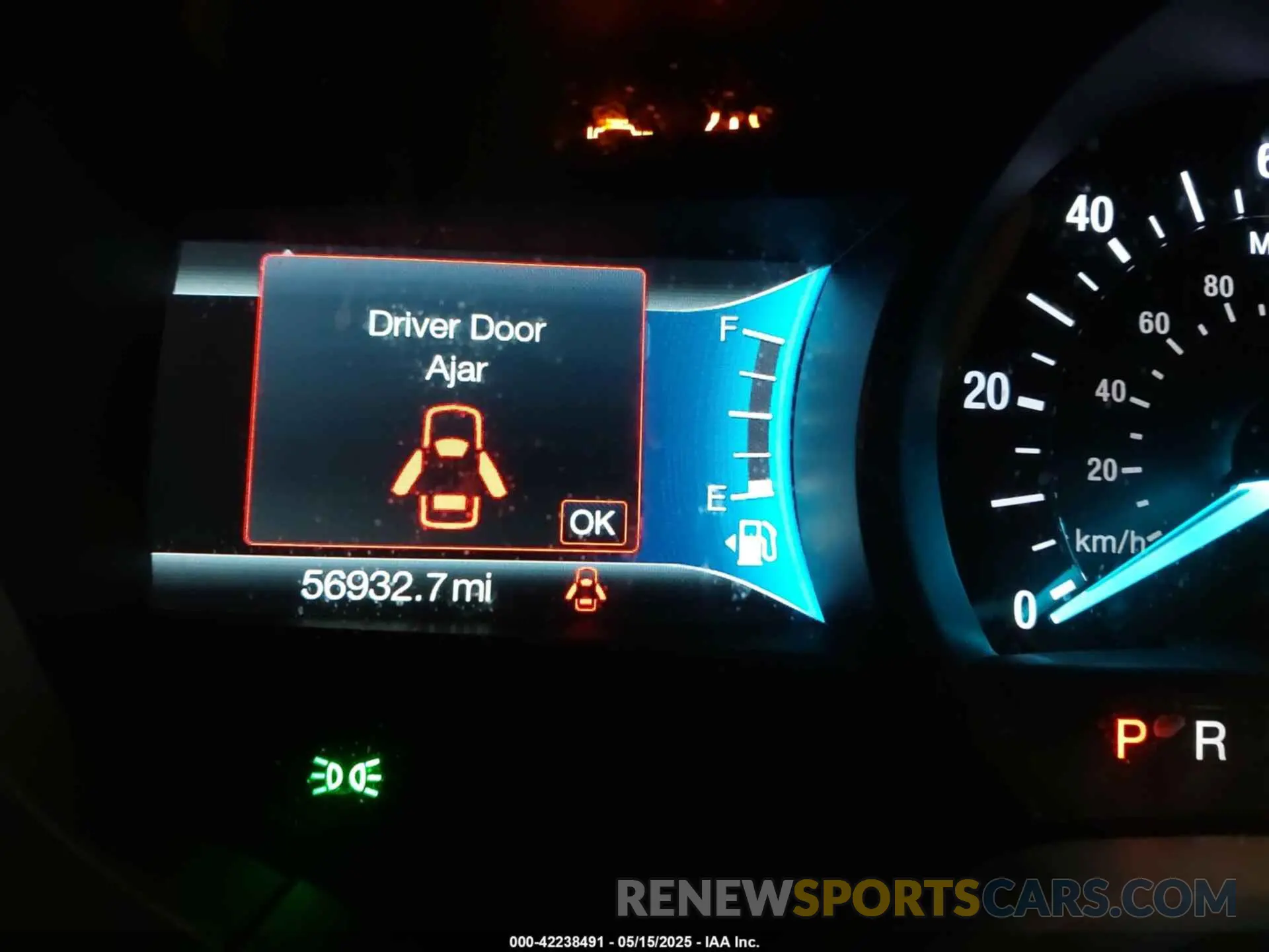 15 fotografías del automóvil dañado 3FA6P0SU8LR119429 FORD FUSION 2020
