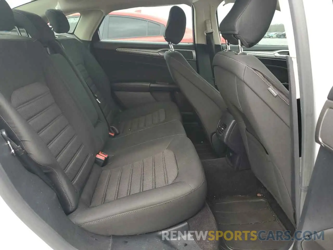 10 fotografías del automóvil dañado 3FA6P0T90LR202458 FORD FUSION 2020